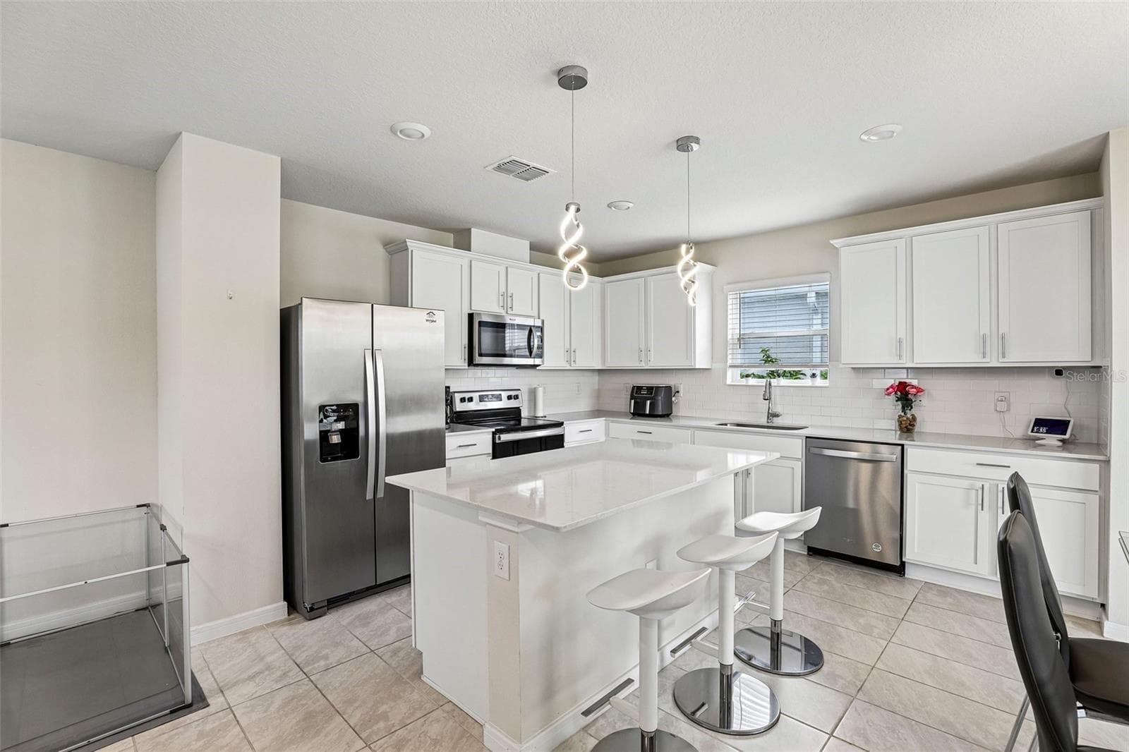 Single Family Residence at 5317 ROYAL POINT AVE, KISSIMMEE, photo 11 of 42