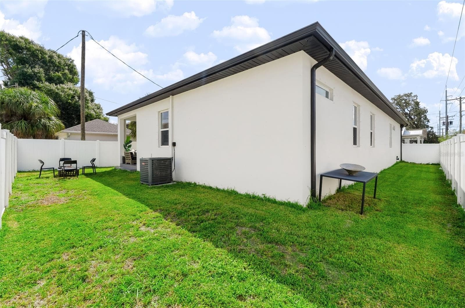 Single Family Residence at 2143 W SAINT CONRAD ST, TAMPA, photo 37 of 46
