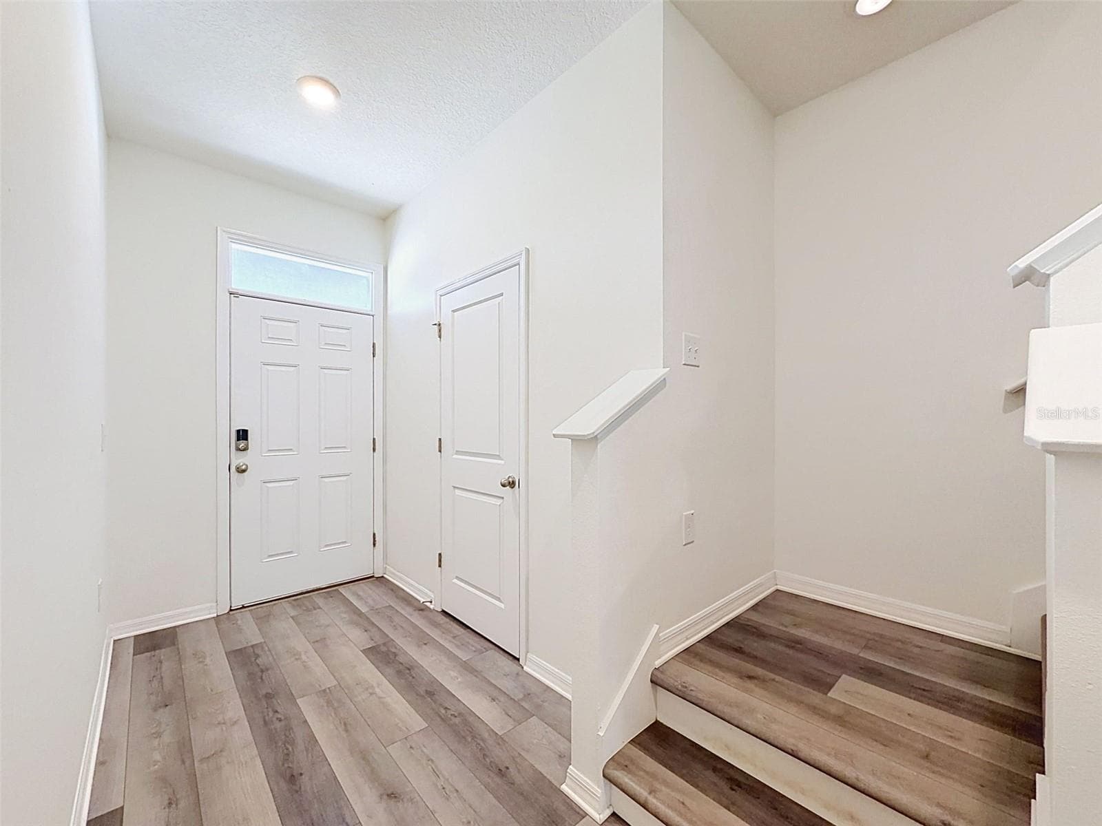 Foyer - 16189 GLOWING GROVE AVE, ODESSA