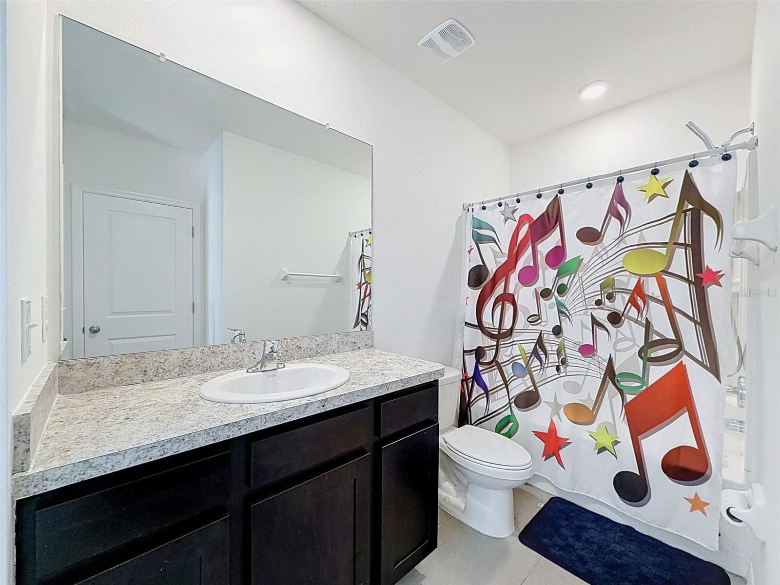 2nd Bathroom - 16189 GLOWING GROVE AVE, ODESSA