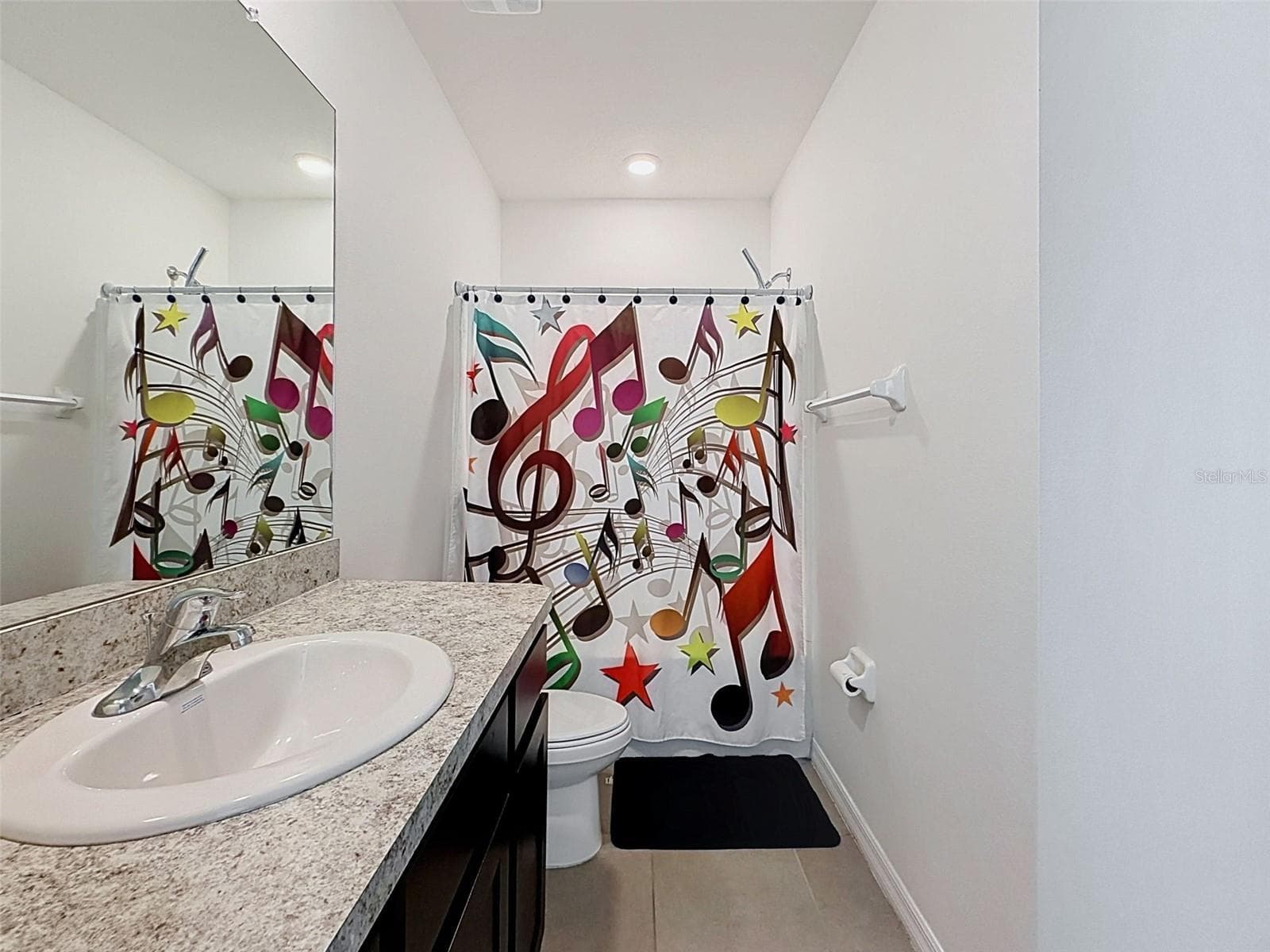 2nd Bathroom - 16189 GLOWING GROVE AVE, ODESSA