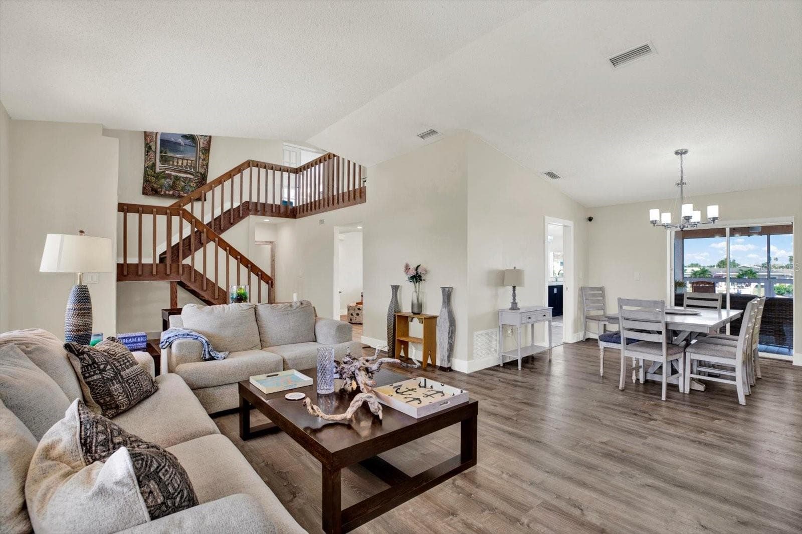 Single Family Residence at 5532 PILOTS PL, NEW PORT RICHEY, photo 8 of 60