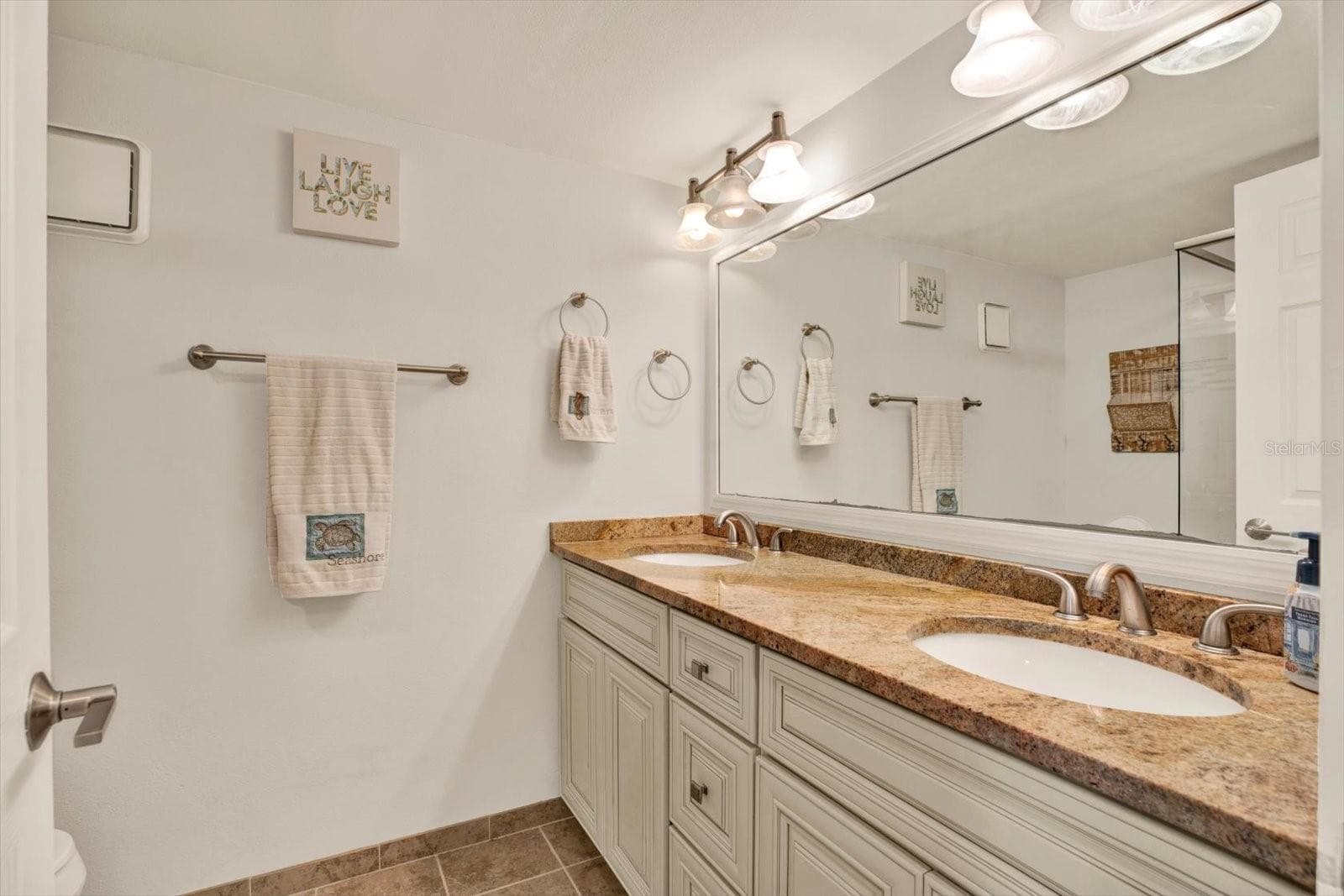 Single Family Residence at 5532 PILOTS PL, NEW PORT RICHEY, photo 24 of 60