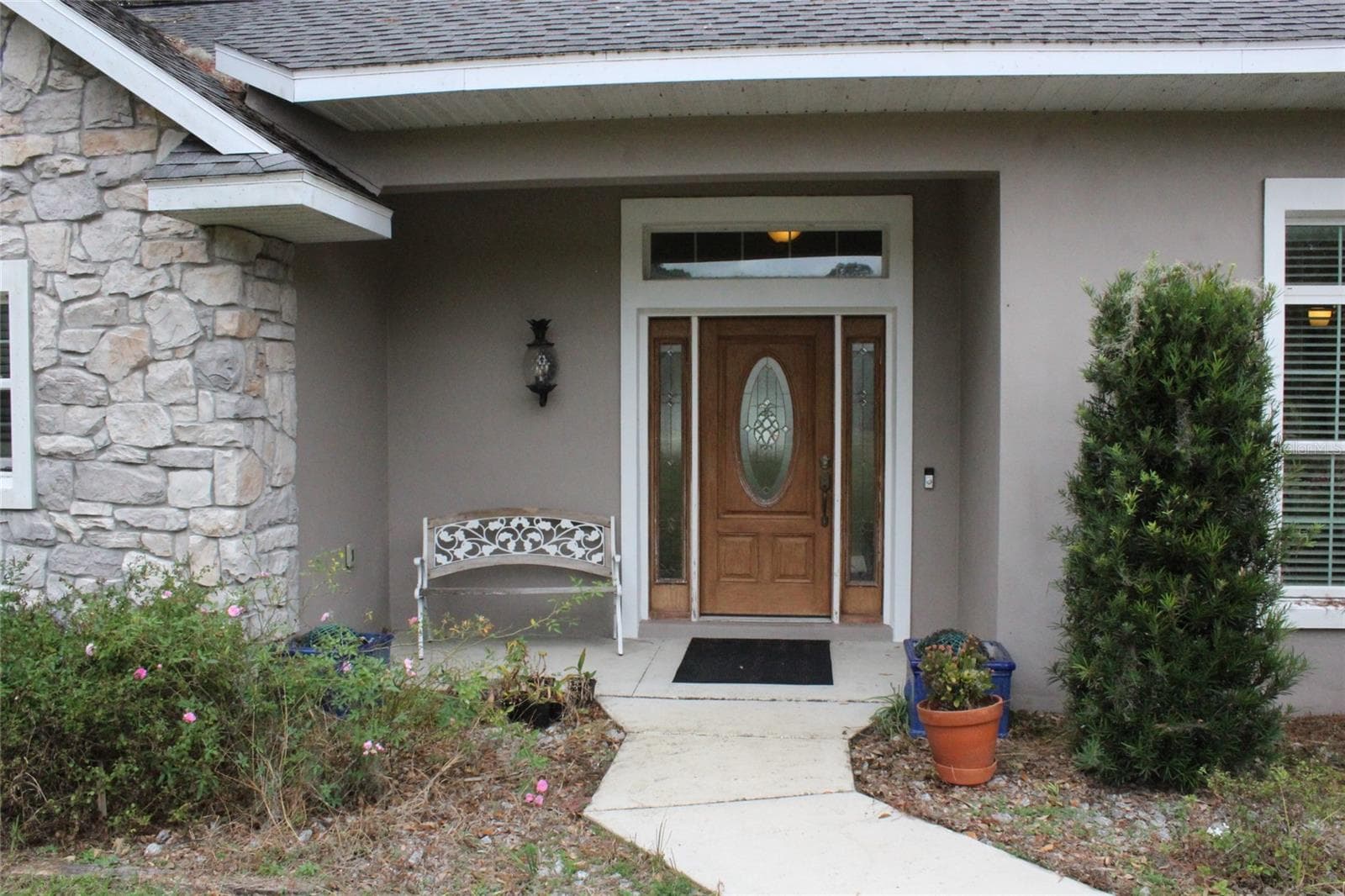 Single Family Residence at 13930 SOUTHEAST 201ST TER, HAWTHORNE, photo 2 of 38