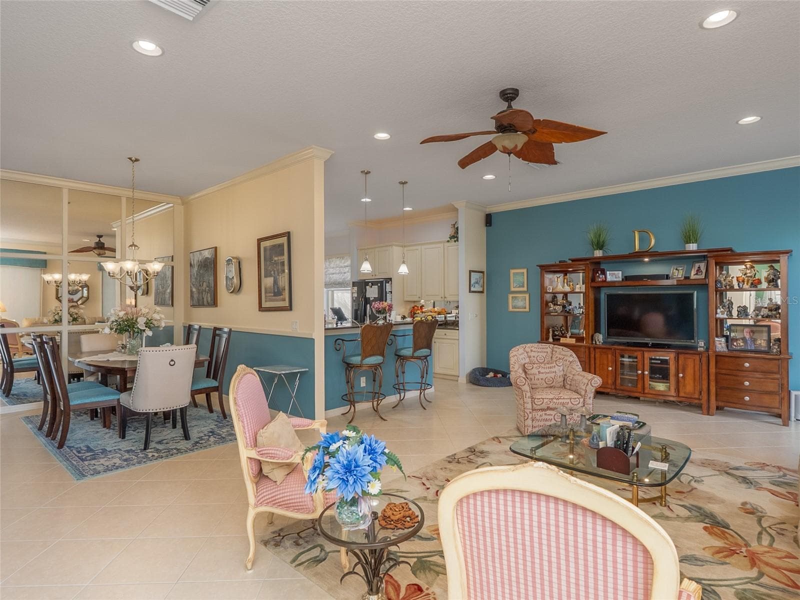 Single Family Residence at 6725 41ST STREET CIR E, SARASOTA, photo 9 of 73
