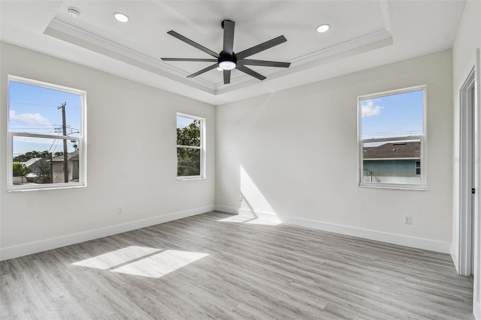 Single Family Residence at 3017 W SPRUCE ST, TAMPA, photo 36 of 76