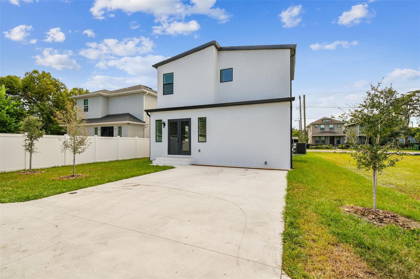Single Family Residence at 3017 W SPRUCE ST, TAMPA, photo 51 of 76
