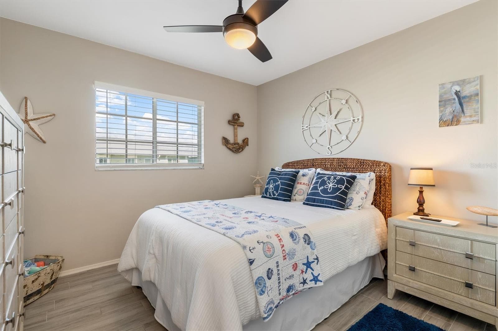 SECOND BEDROOM WITH BLINDS - 3310 LOVELAND BLVD #1105, PUNTA GORDA