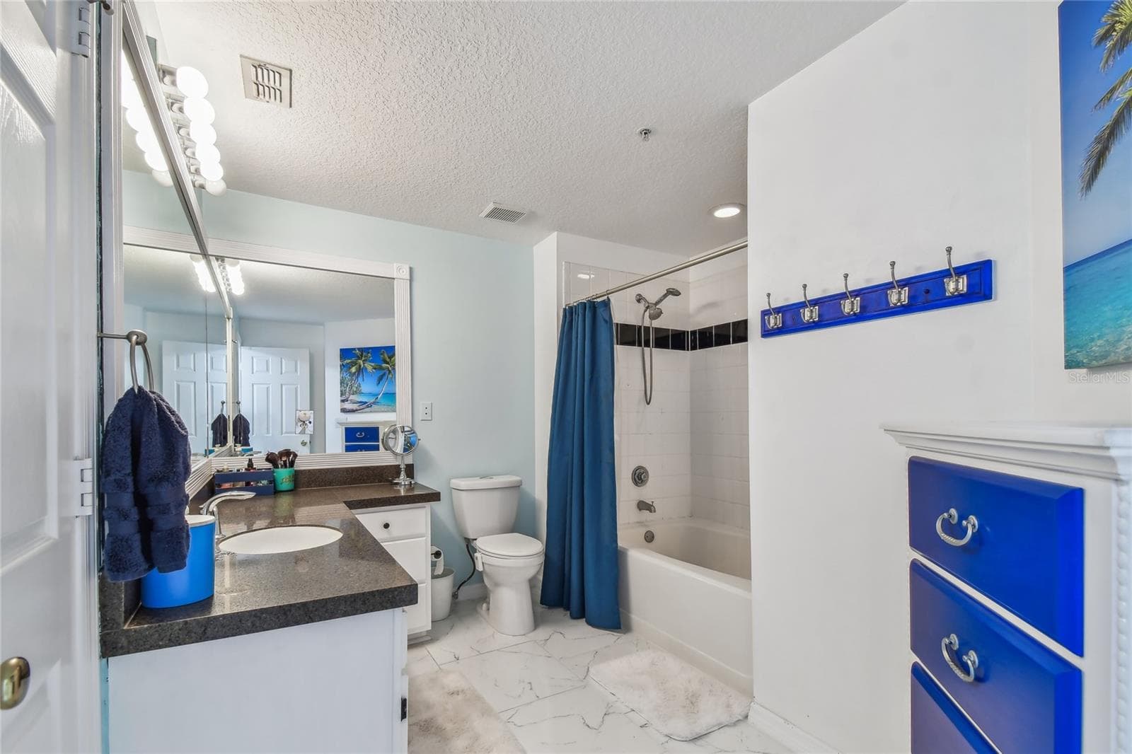 Condominium at 4304 BAY CLUB CIR #4304, TAMPA, photo 20 of 44