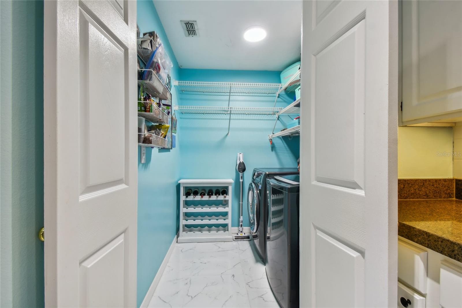 Condominium at 4304 BAY CLUB CIR #4304, TAMPA, photo 22 of 44