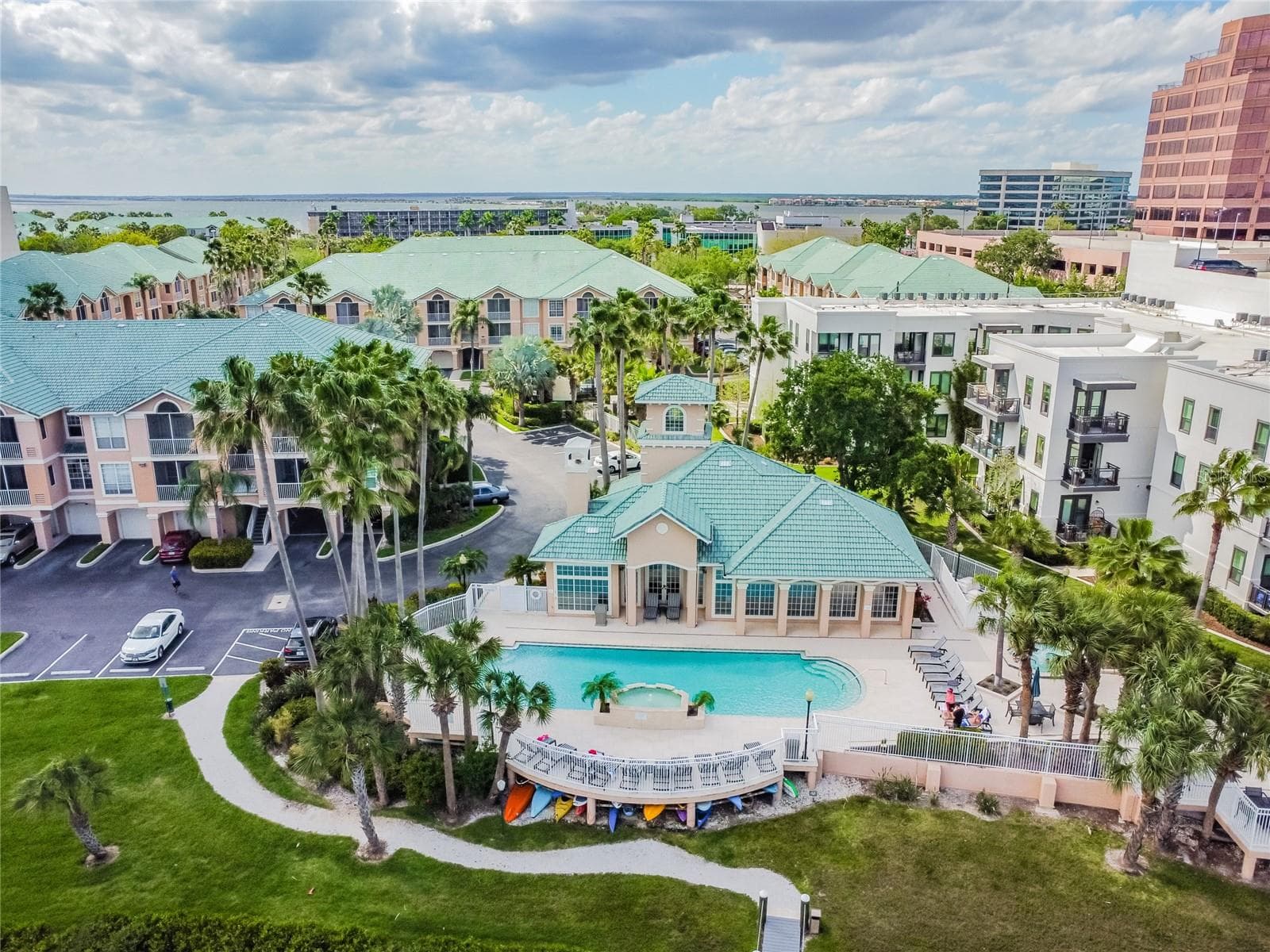 Condominium at 4304 BAY CLUB CIR #4304, TAMPA, photo 27 of 44