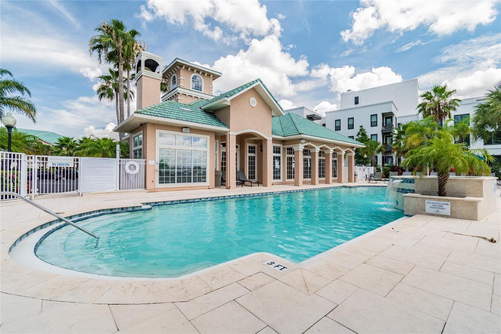 Condominium at 4304 BAY CLUB CIR #4304, TAMPA, photo 38 of 44