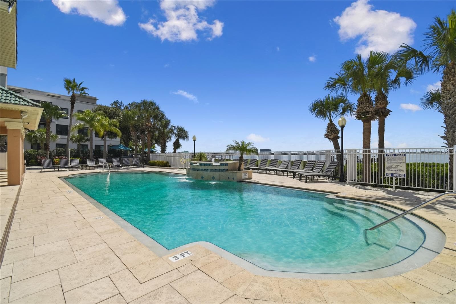 Condominium at 4304 BAY CLUB CIR #4304, TAMPA, photo 39 of 44
