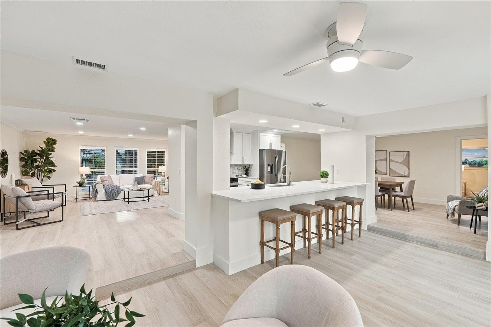 Single Family Residence at 7220 SUNSHINE DR S, ST PETERSBURG, photo 20 of 58
