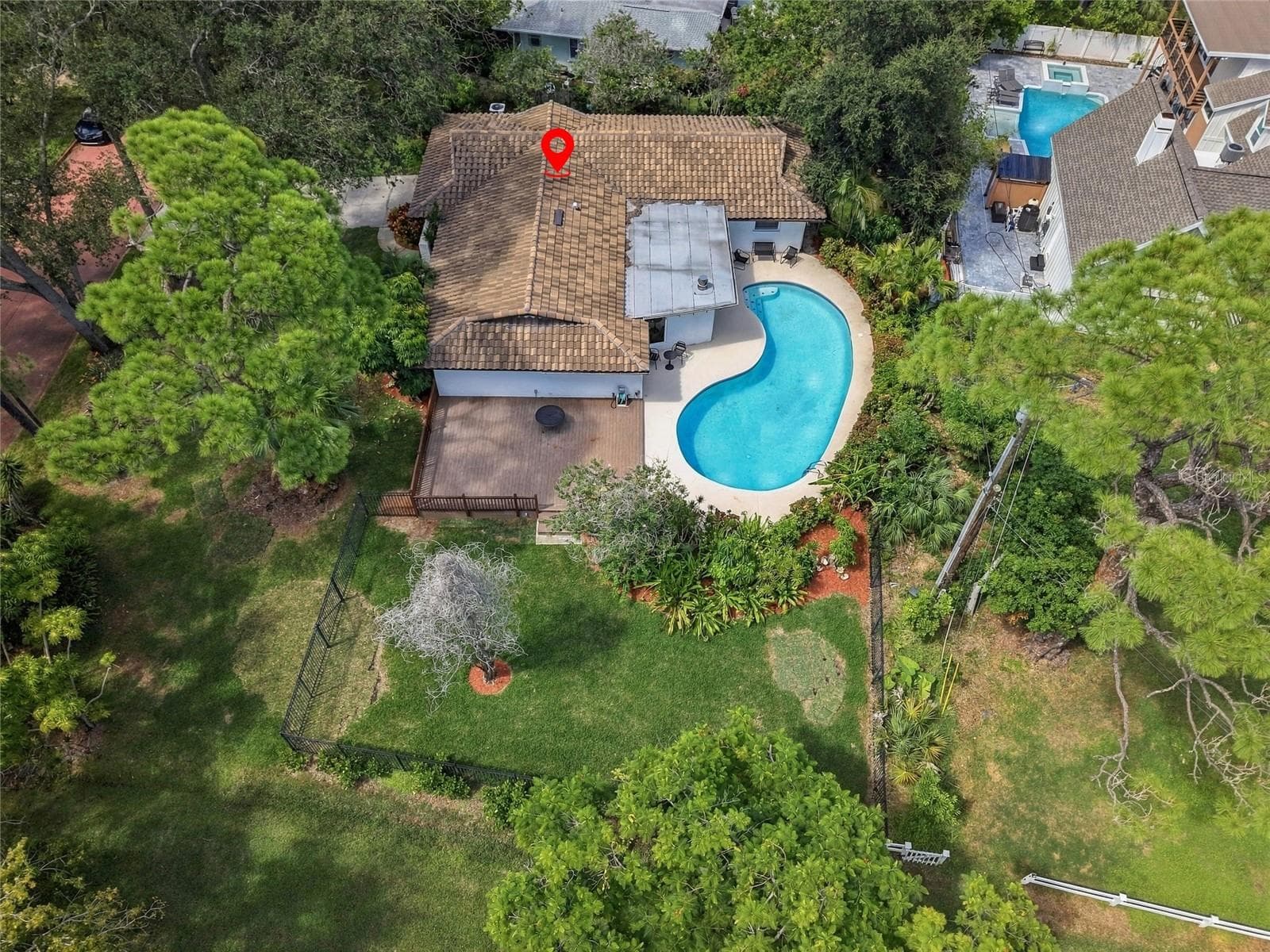 Single Family Residence at 7220 SUNSHINE DR S, ST PETERSBURG, photo 50 of 58