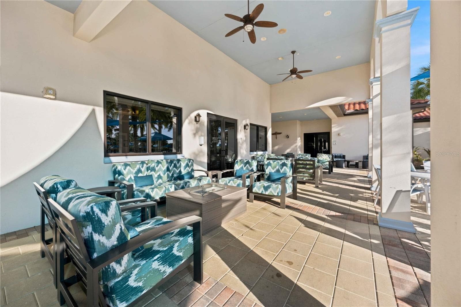 Gathering spots to meet friends, have coffee and just visit - 10720 TARFLOWER DR, VENICE