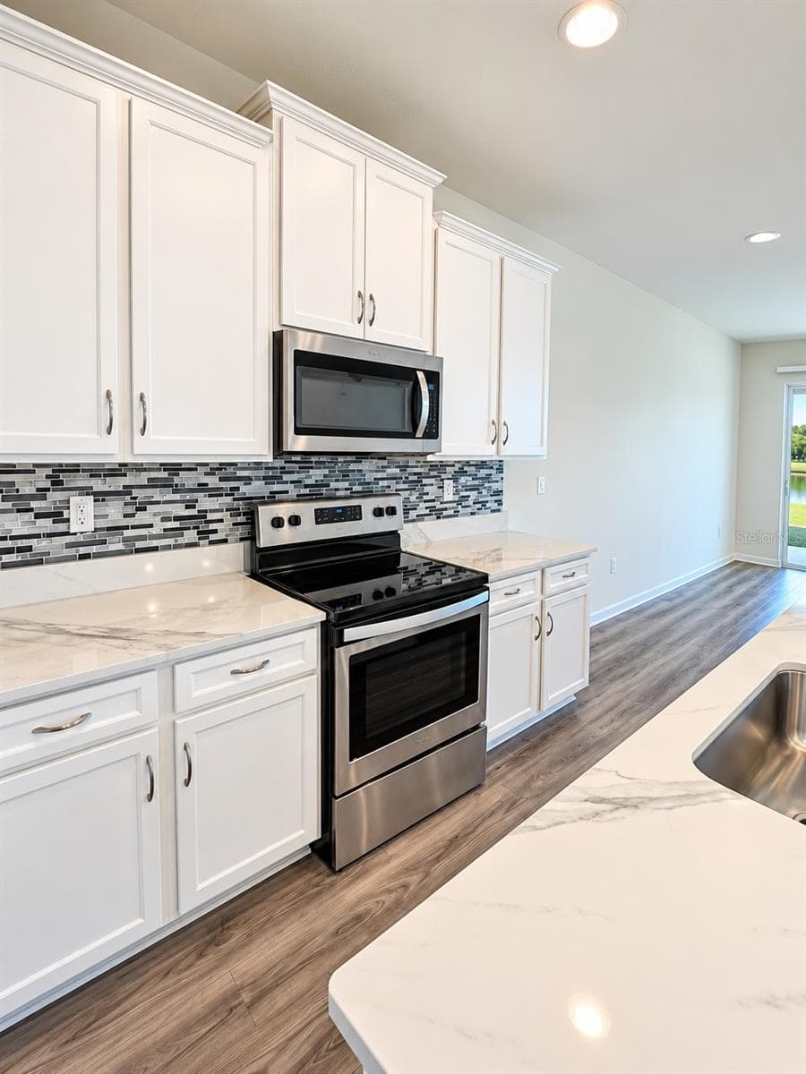 Villa at 11631 WEATHERED FELLING DR, RIVERVIEW, photo 13 of 54
