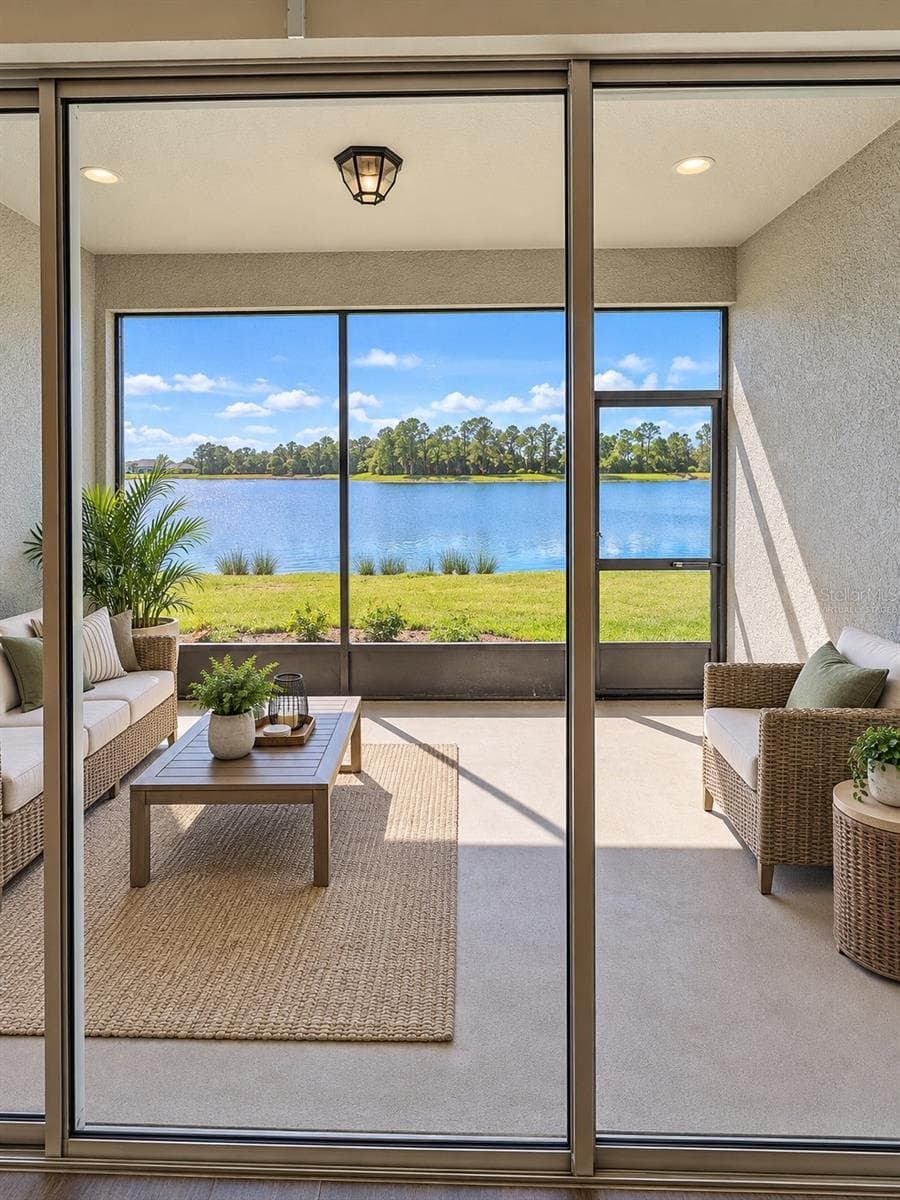virtually staged - 11631 WEATHERED FELLING DR, RIVERVIEW