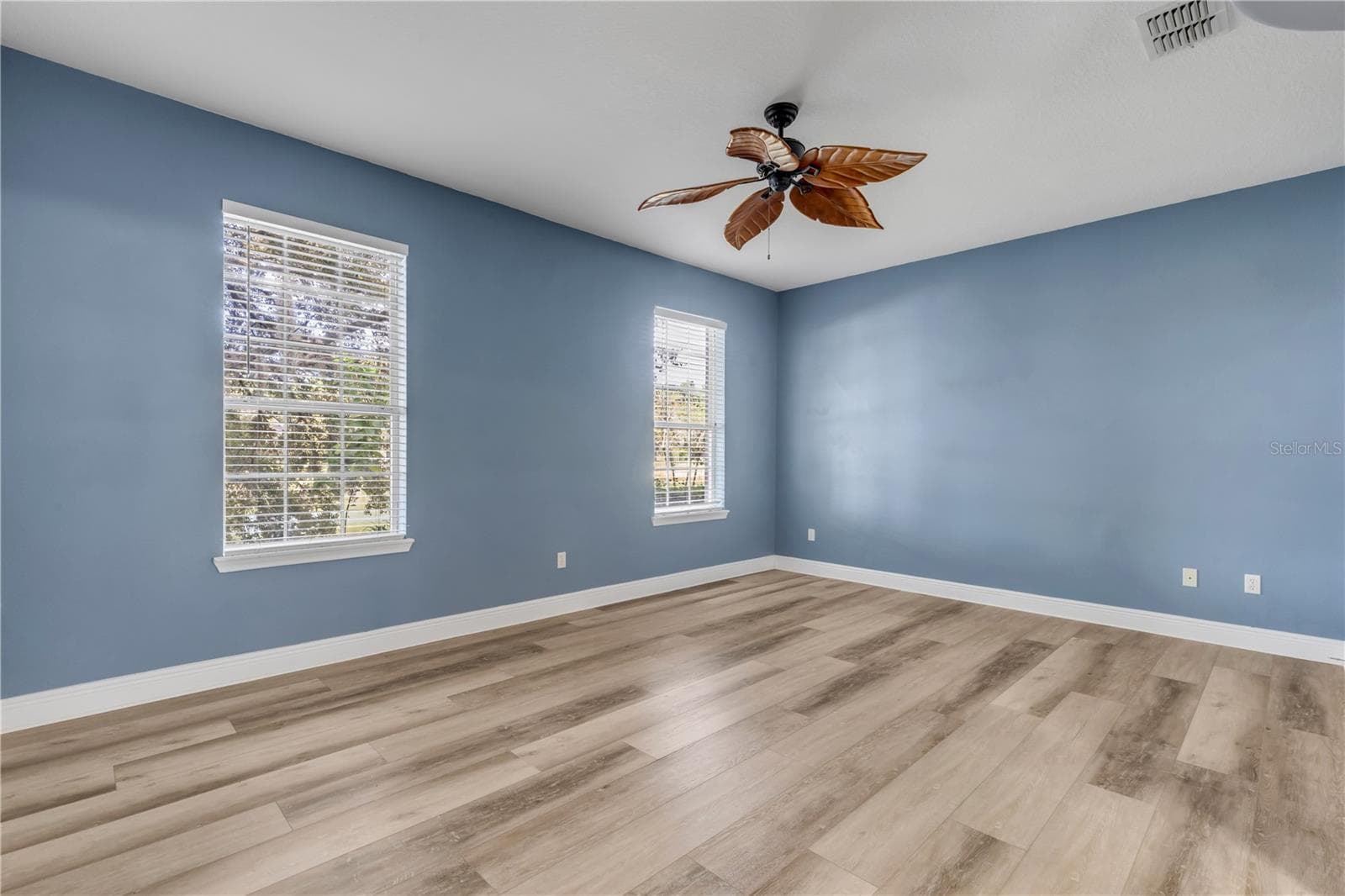 primary bedroom - 128 BAUER CIR, DAYTONA BEACH