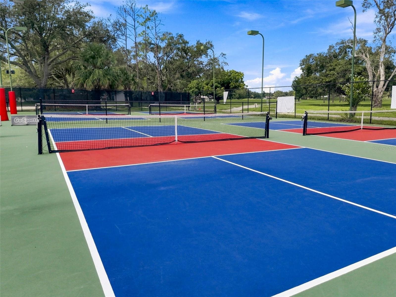 Northdale Golf Club - 4607 CLOVERLAWN DR, TAMPA