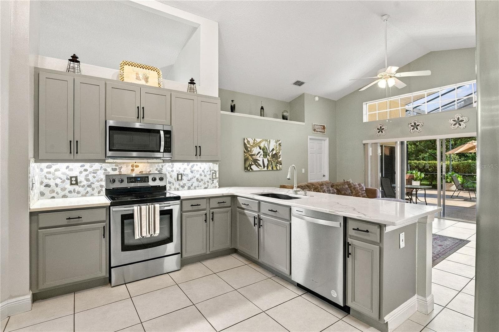 Single Family Residence at 16848 ROCKWELL HEIGHTS LN, CLERMONT, photo 17 of 78