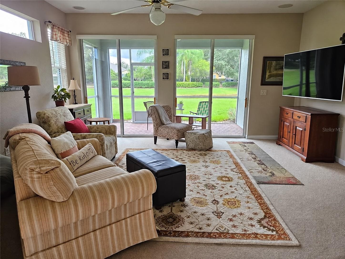 Living room - 1215 LYNDHURST GREENS DR #.000, SUN CITY CENTER