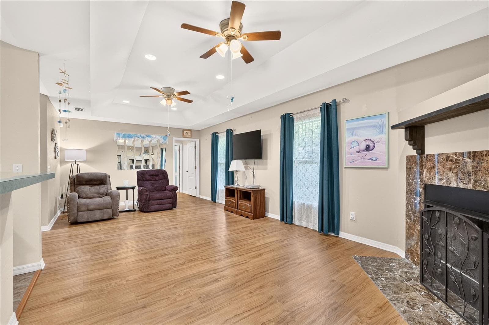Single Family Residence at 118 GARNET PL, INTERLACHEN, photo 13 of 52