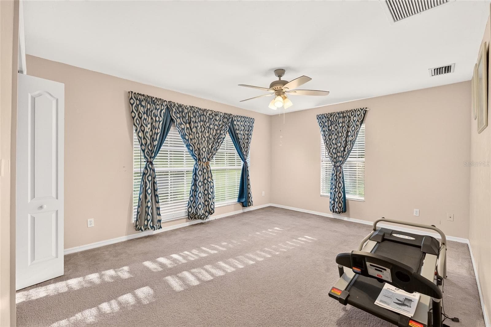 Single Family Residence at 118 GARNET PL, INTERLACHEN, photo 21 of 52
