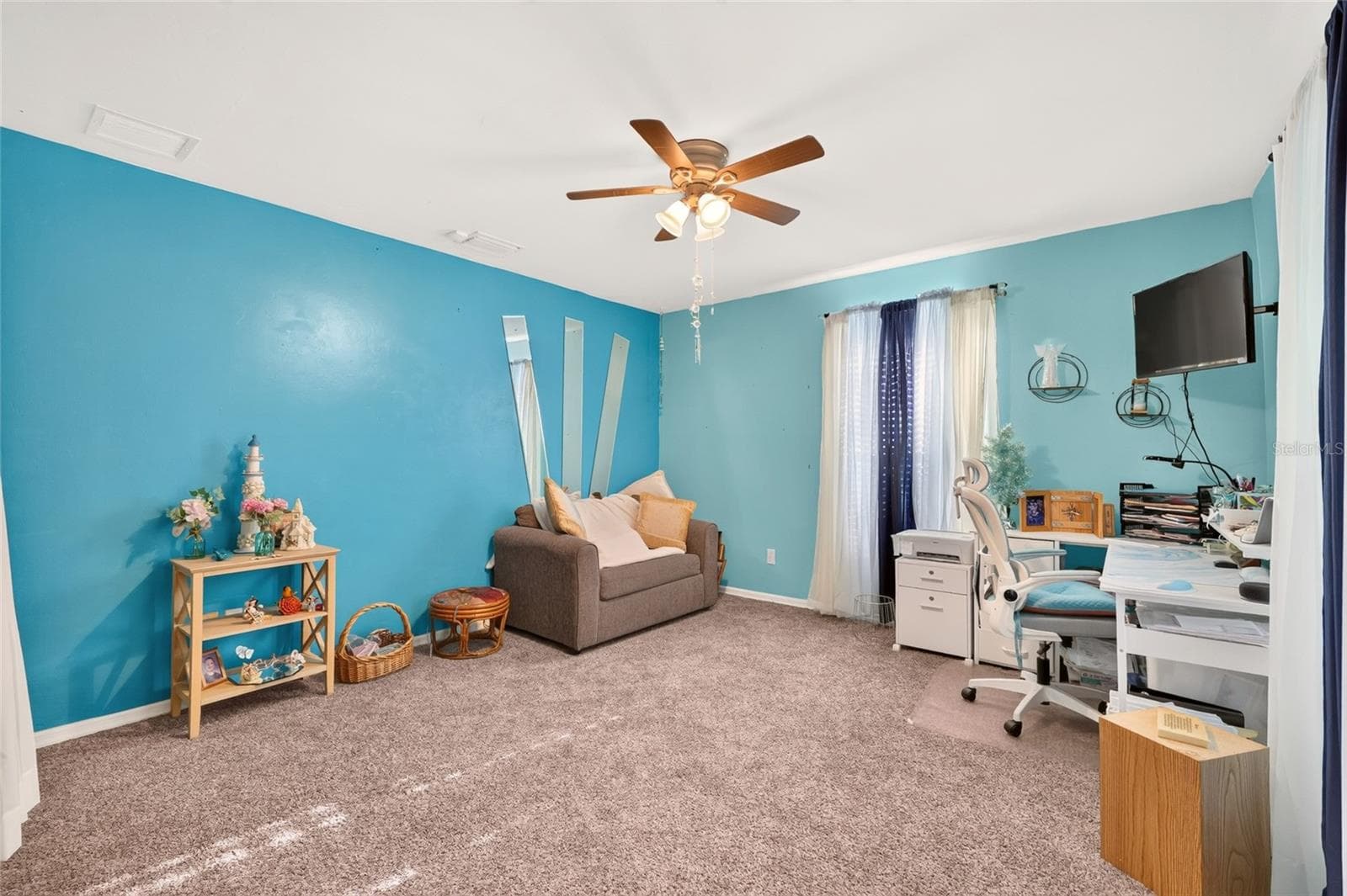 Single Family Residence at 118 GARNET PL, INTERLACHEN, photo 32 of 52