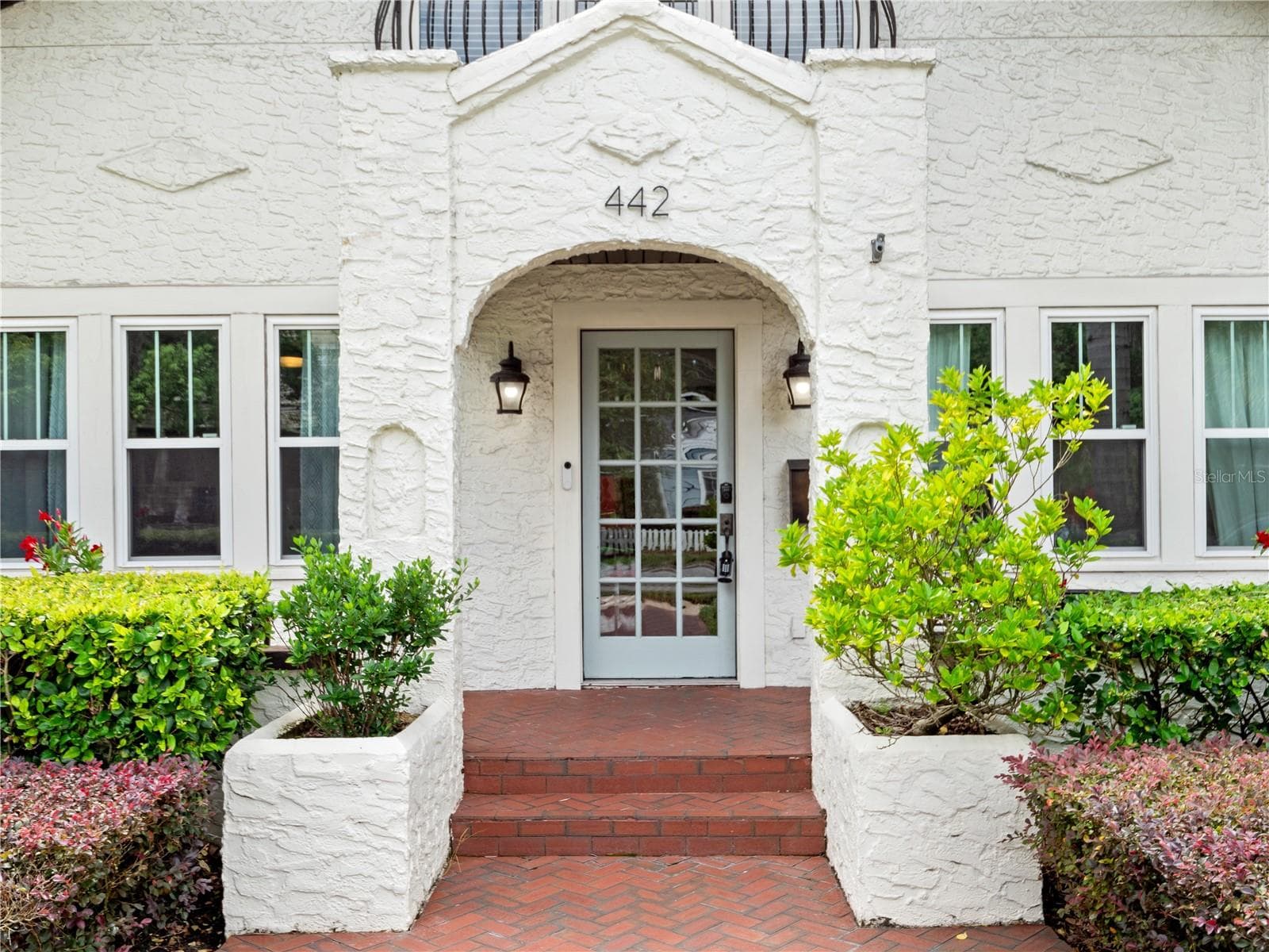 Single Family Residence at 442 BRIERCLIFF DR, ORLANDO, photo 4 of 71