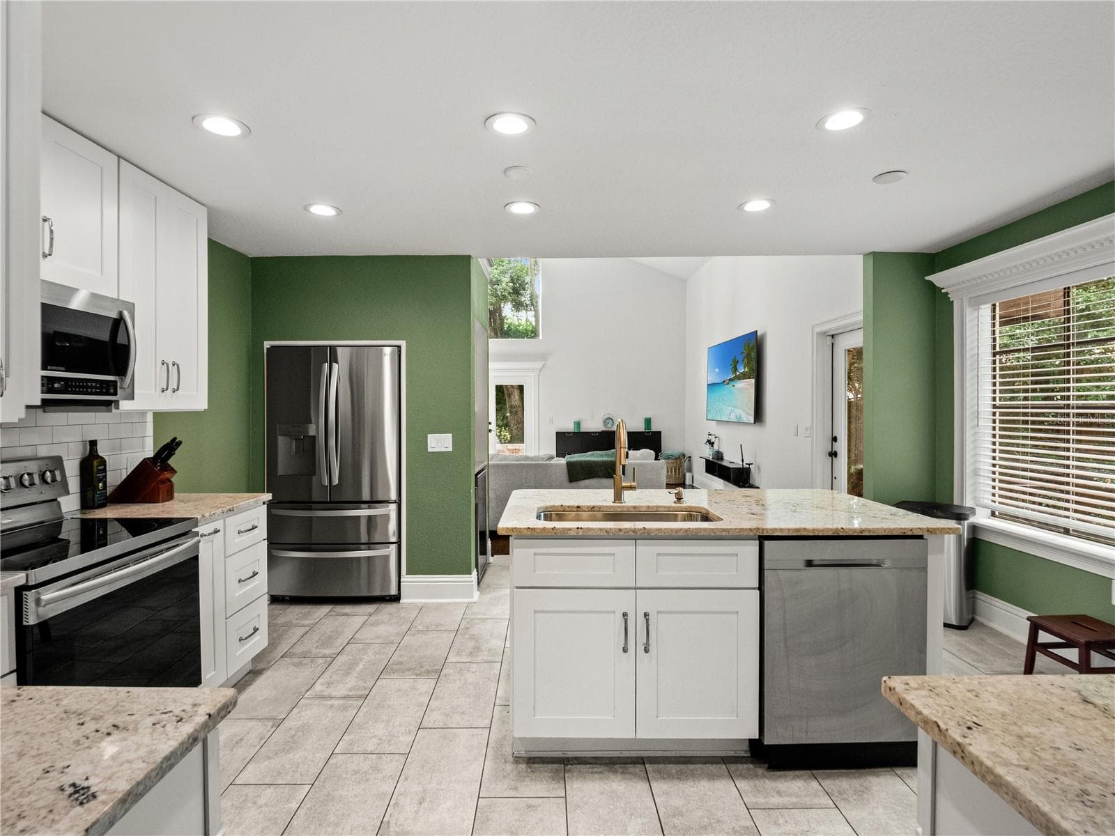 Single Family Residence at 442 BRIERCLIFF DR, ORLANDO, photo 12 of 71