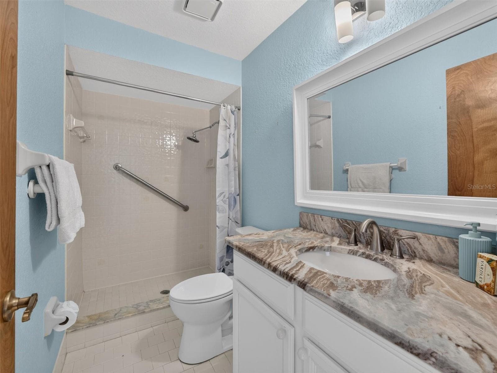 BATH 2 - 4311 RIVER BIRCH DR, SPRING HILL