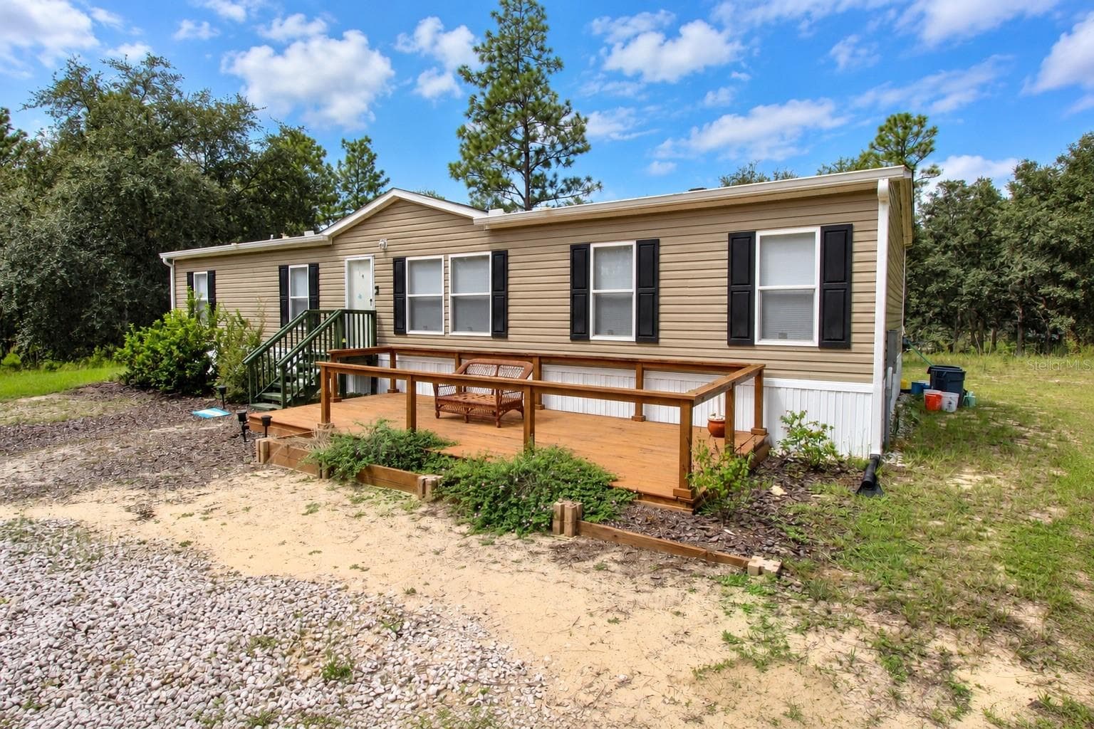 Manufactured Home at 152 PIPER DR, HAWTHORNE, photo 9 of 42