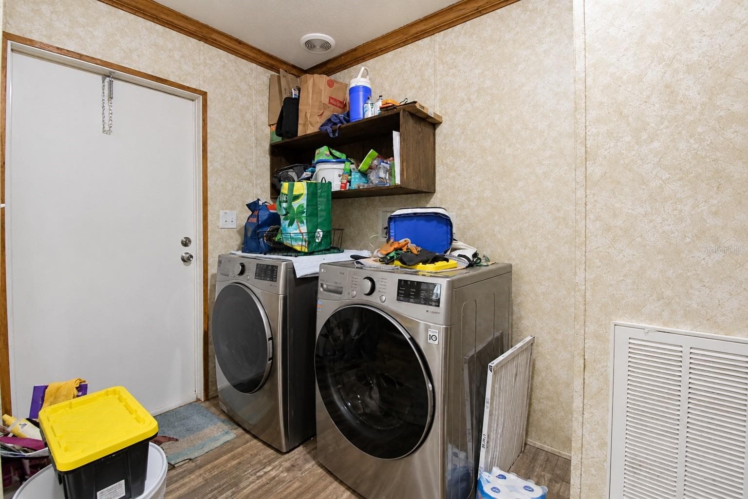 Manufactured Home at 152 PIPER DR, HAWTHORNE, photo 24 of 42