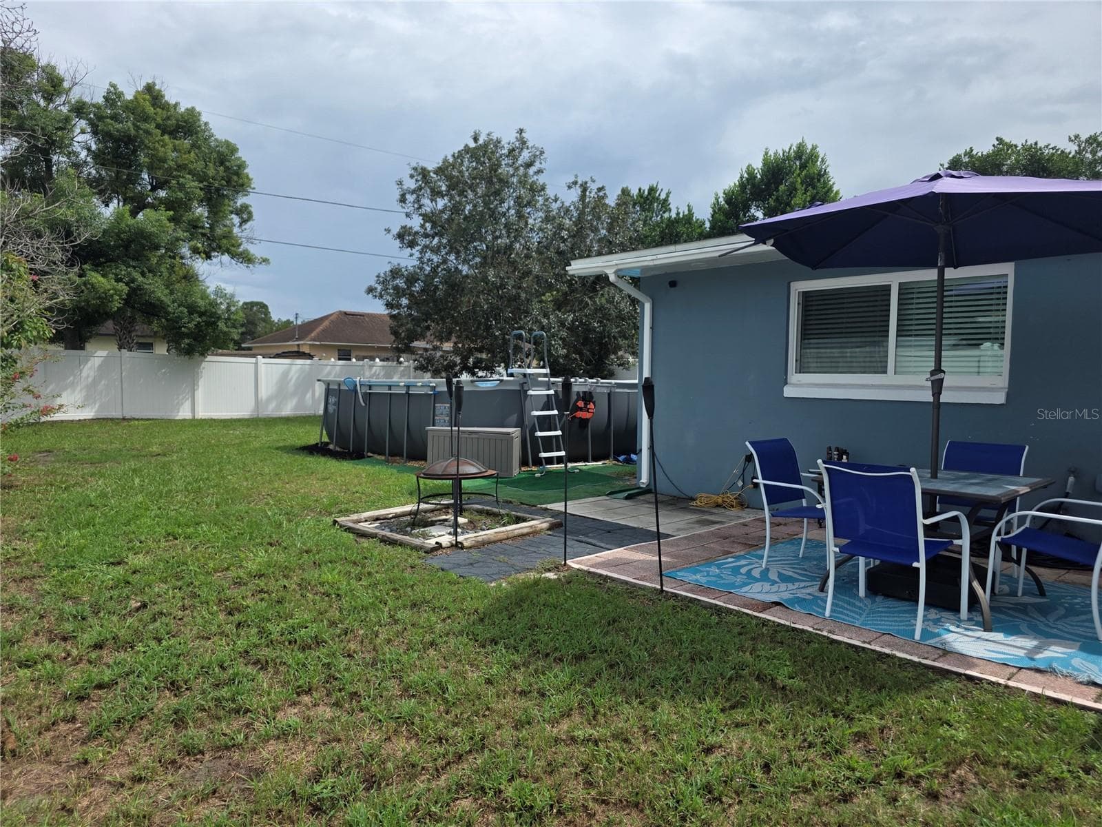 Plenty of room for your furniture, fire pit and even a pavillion. - 1535 URBANA AVENUE, DELTONA