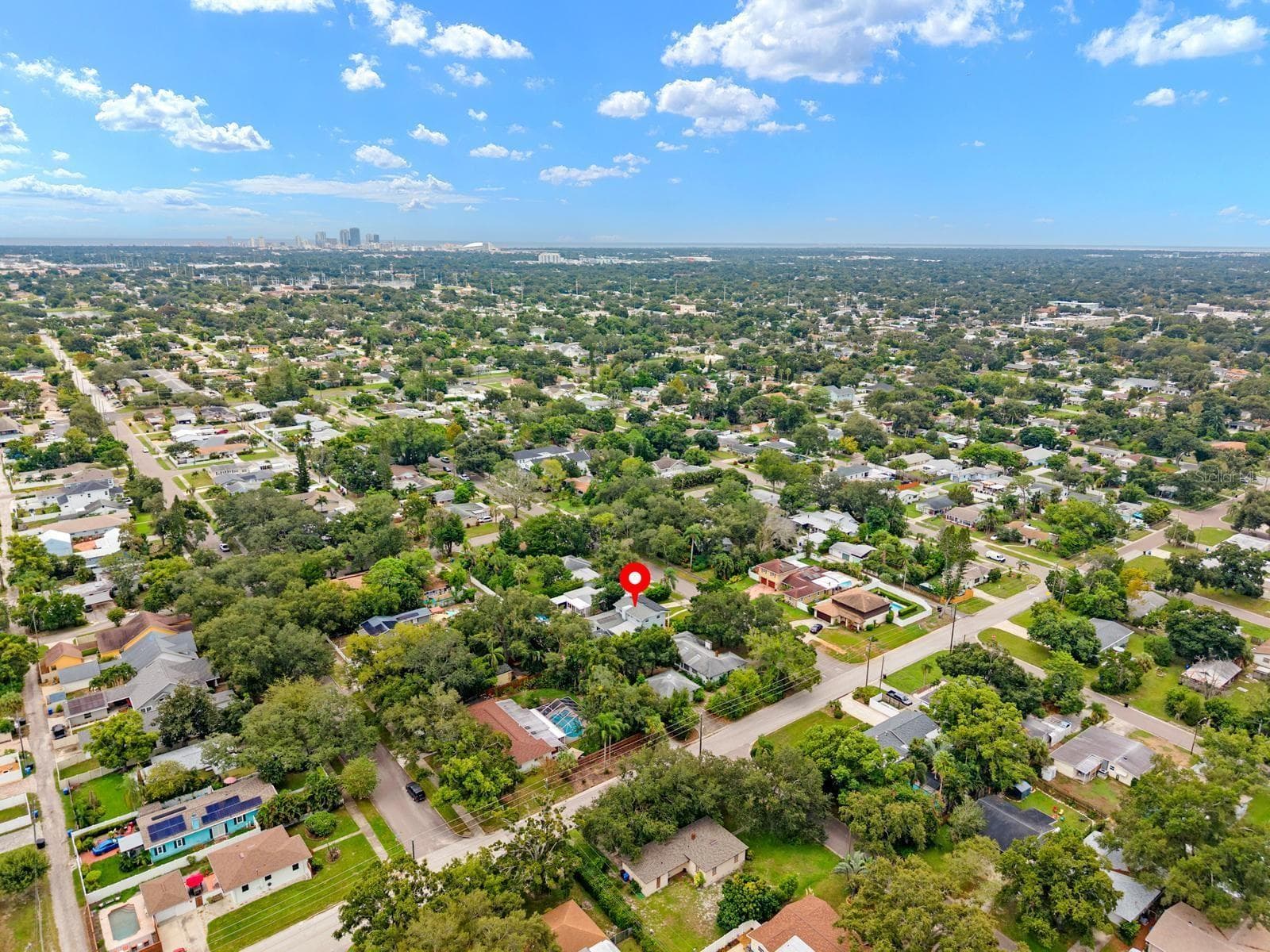 Single Family Residence at 5135 20TH AVE N, ST PETERSBURG, photo 4 of 41