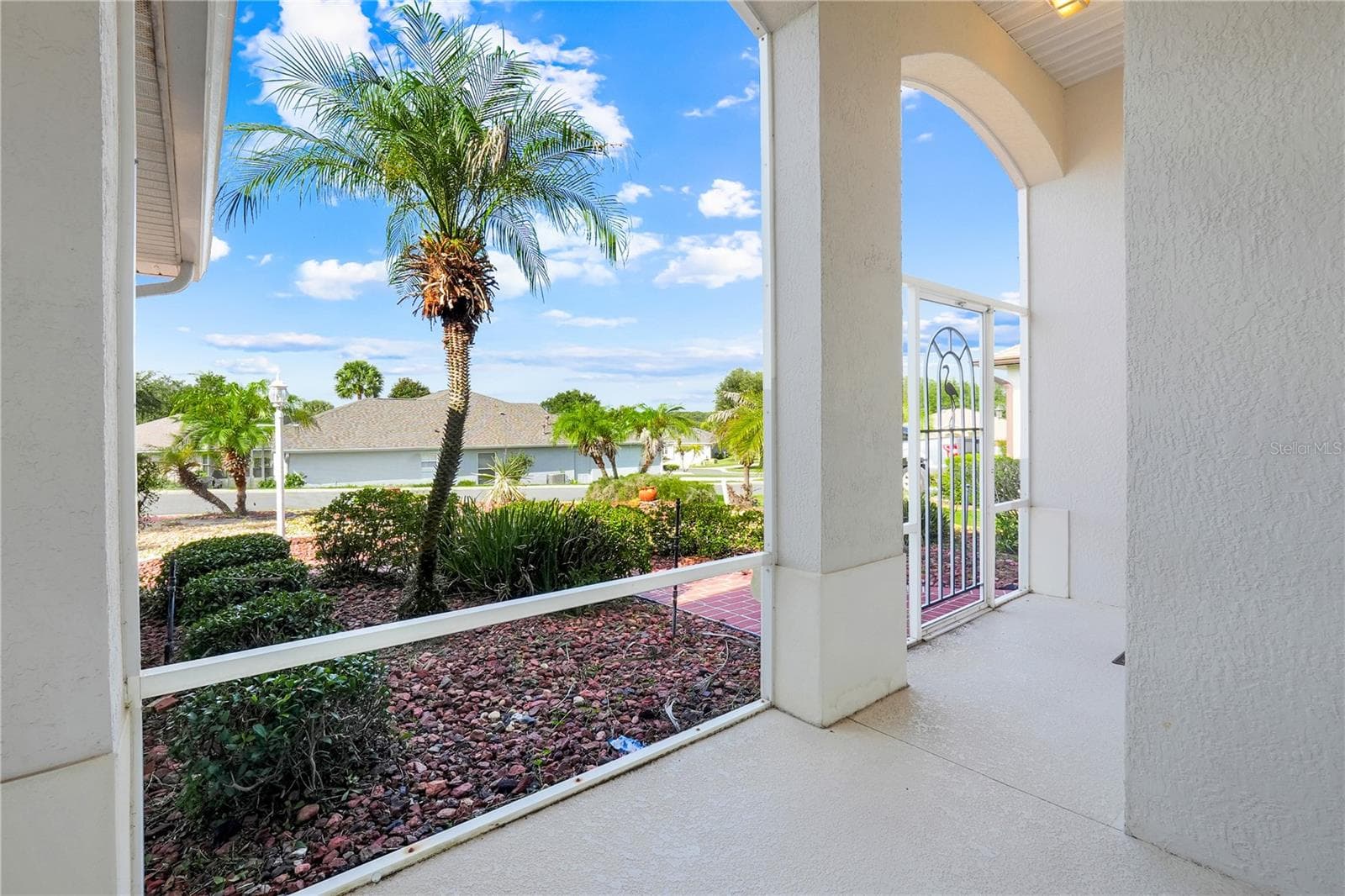 Single Family Residence at 5111 IRONSIDES CT, TAVARES, photo 6 of 38