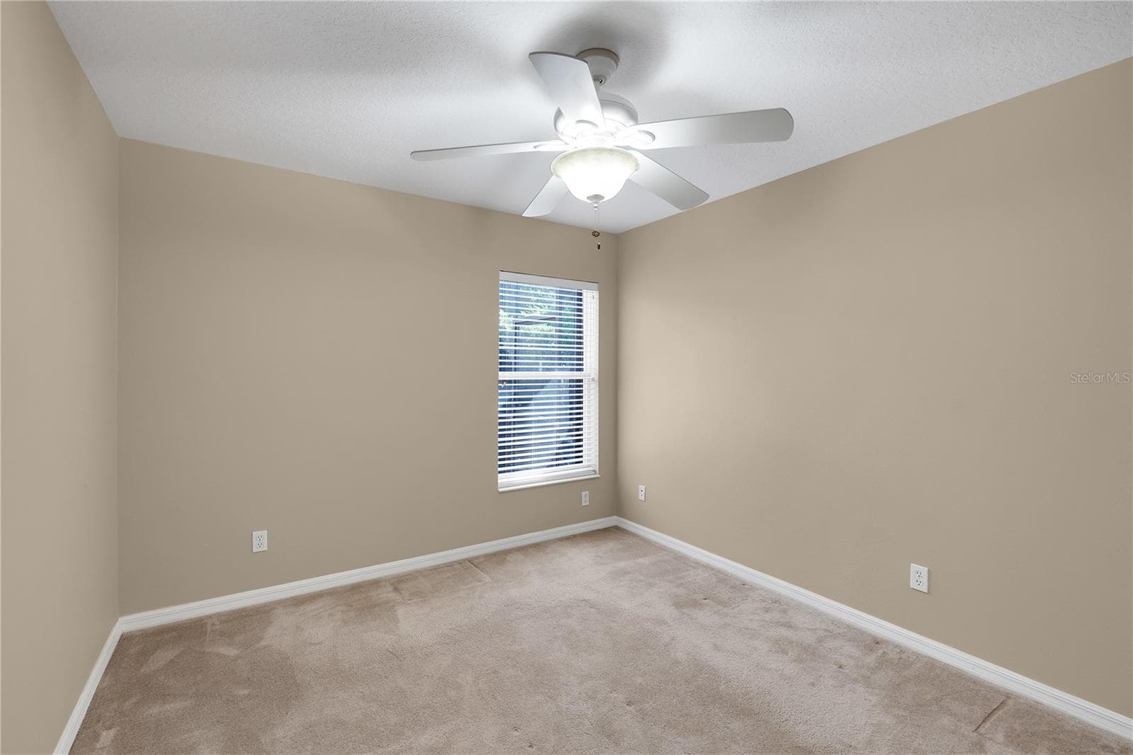 Single Family Residence at 5111 IRONSIDES CT, TAVARES, photo 28 of 38