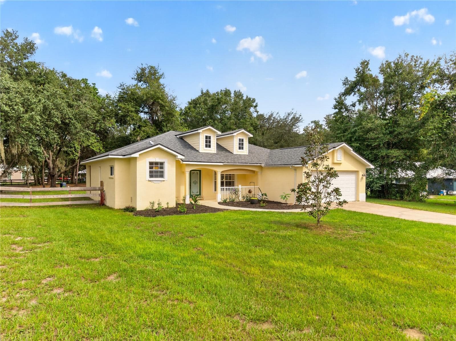 Single Family Residence at 6476 LARRY AVE, WEBSTER, photo 2 of 59