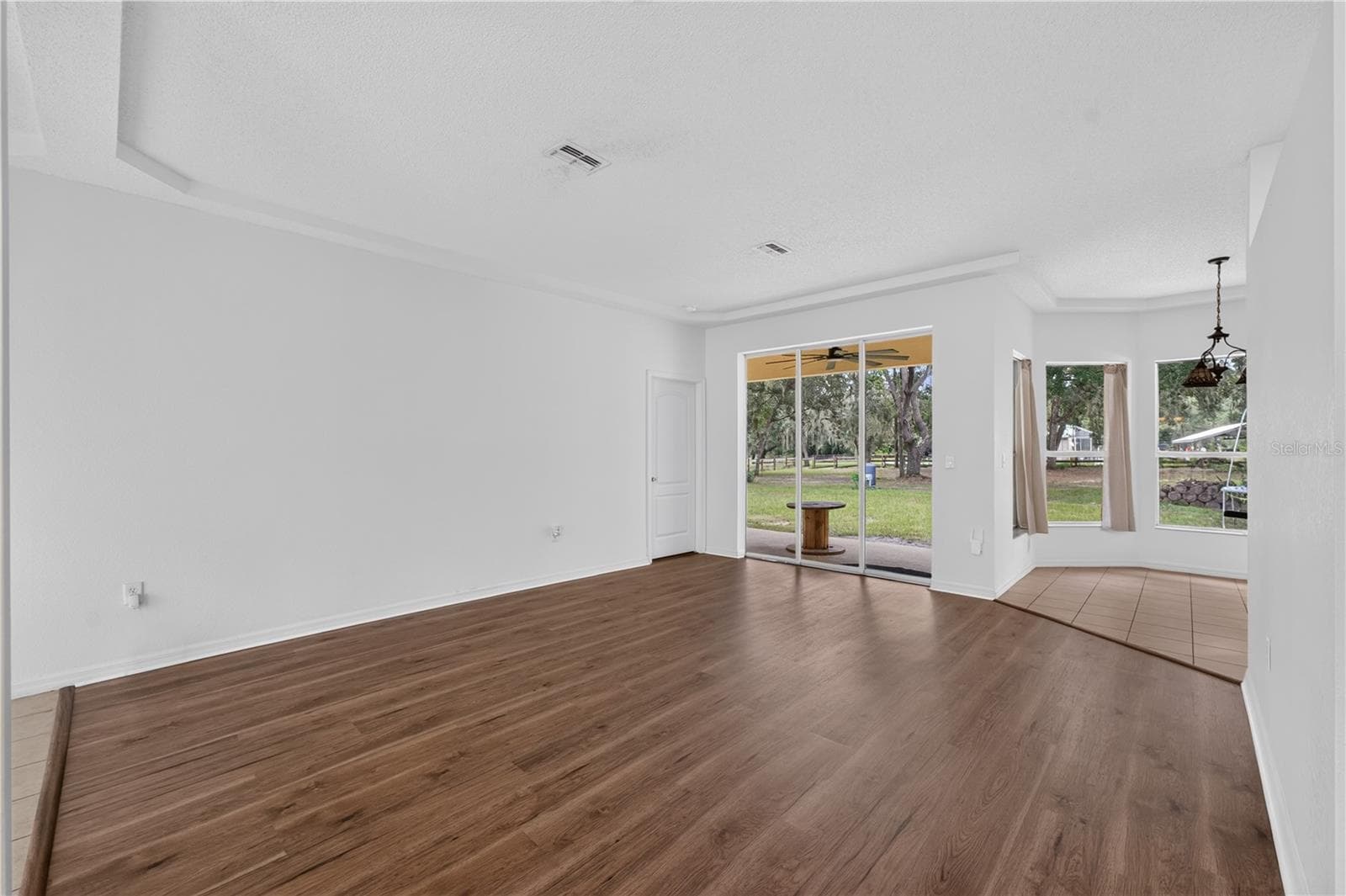 Living Room 1 - 6476 LARRY AVE, WEBSTER