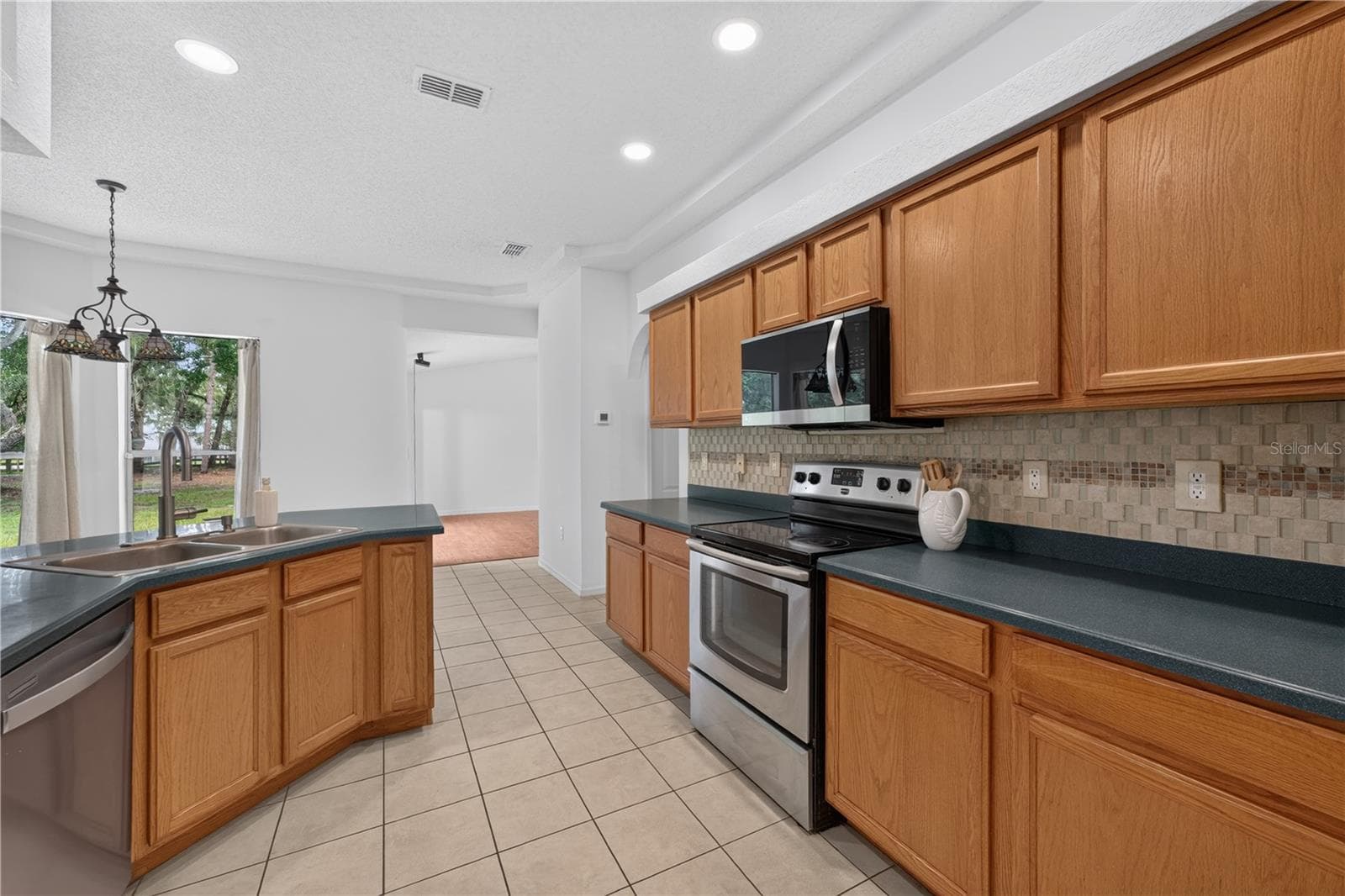 Kitchen - 6476 LARRY AVE, WEBSTER