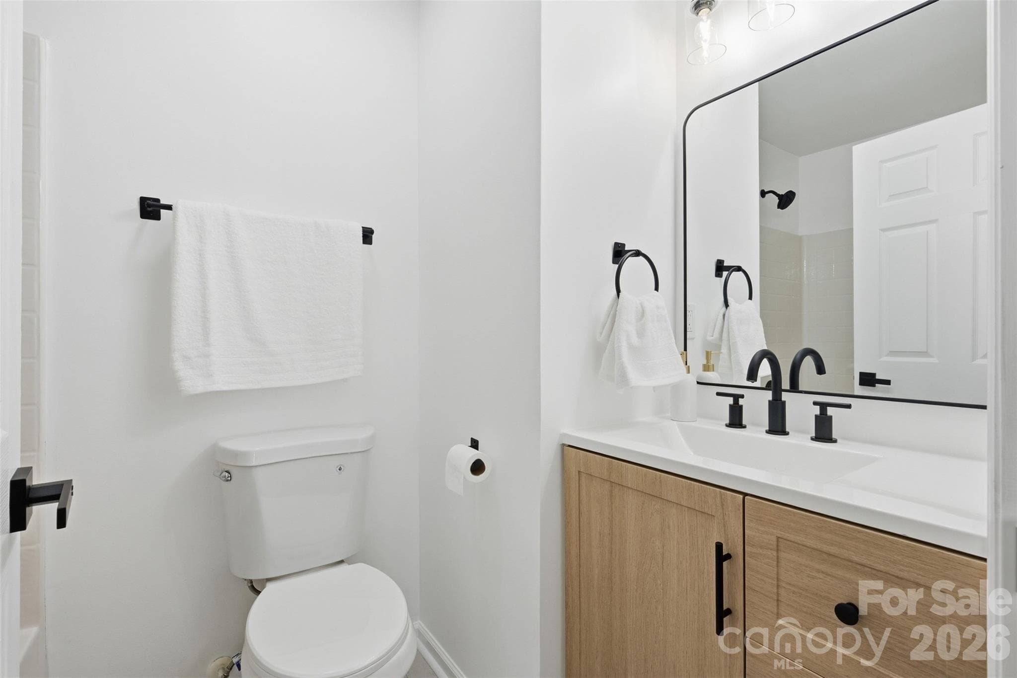 Single Family Residence at 3432 Kelsey Emma Court, Charlotte, photo 15 of 31