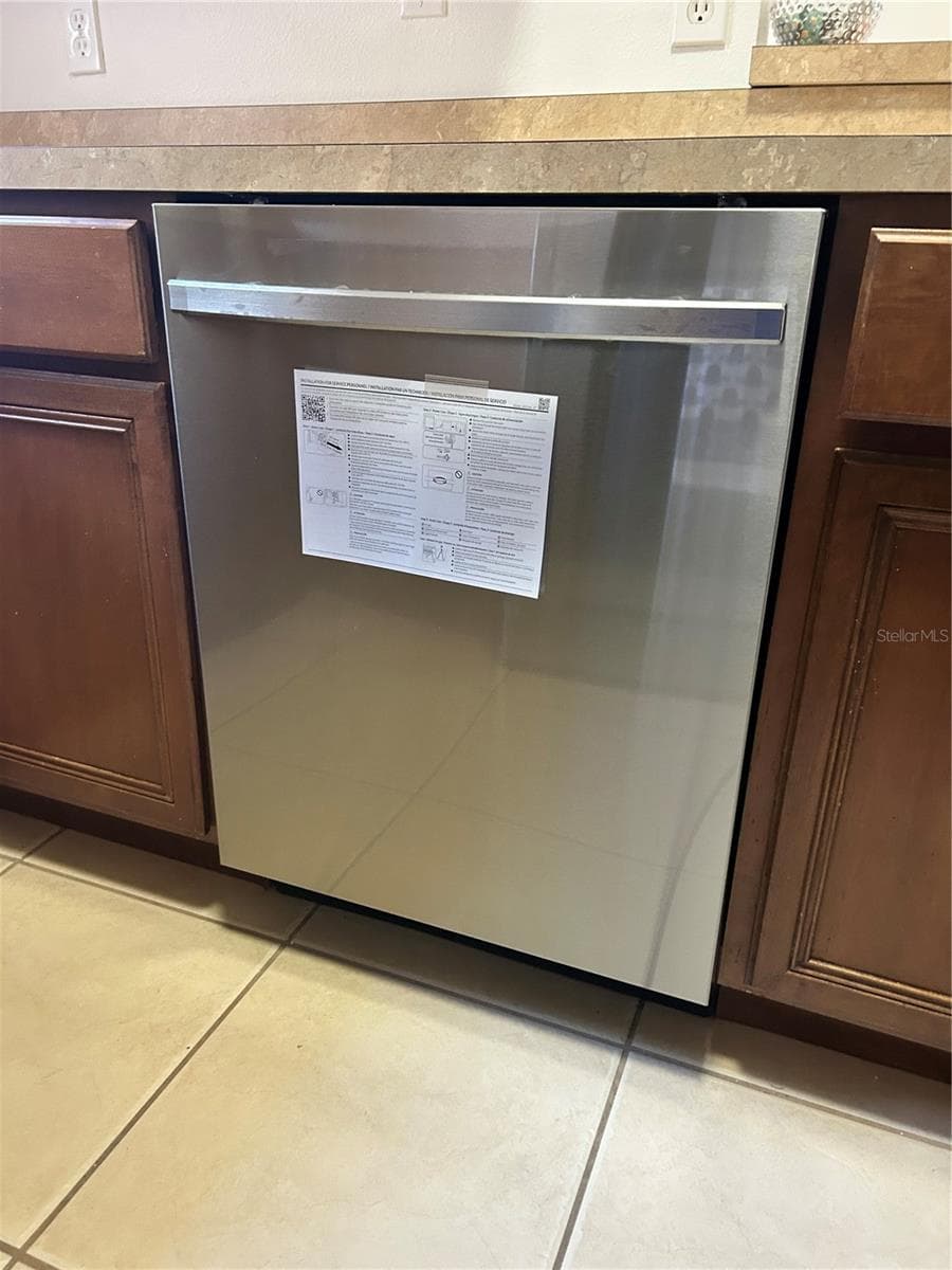 New Dishwasher - 2051 RETREAT VIEW CIR, SANFORD
