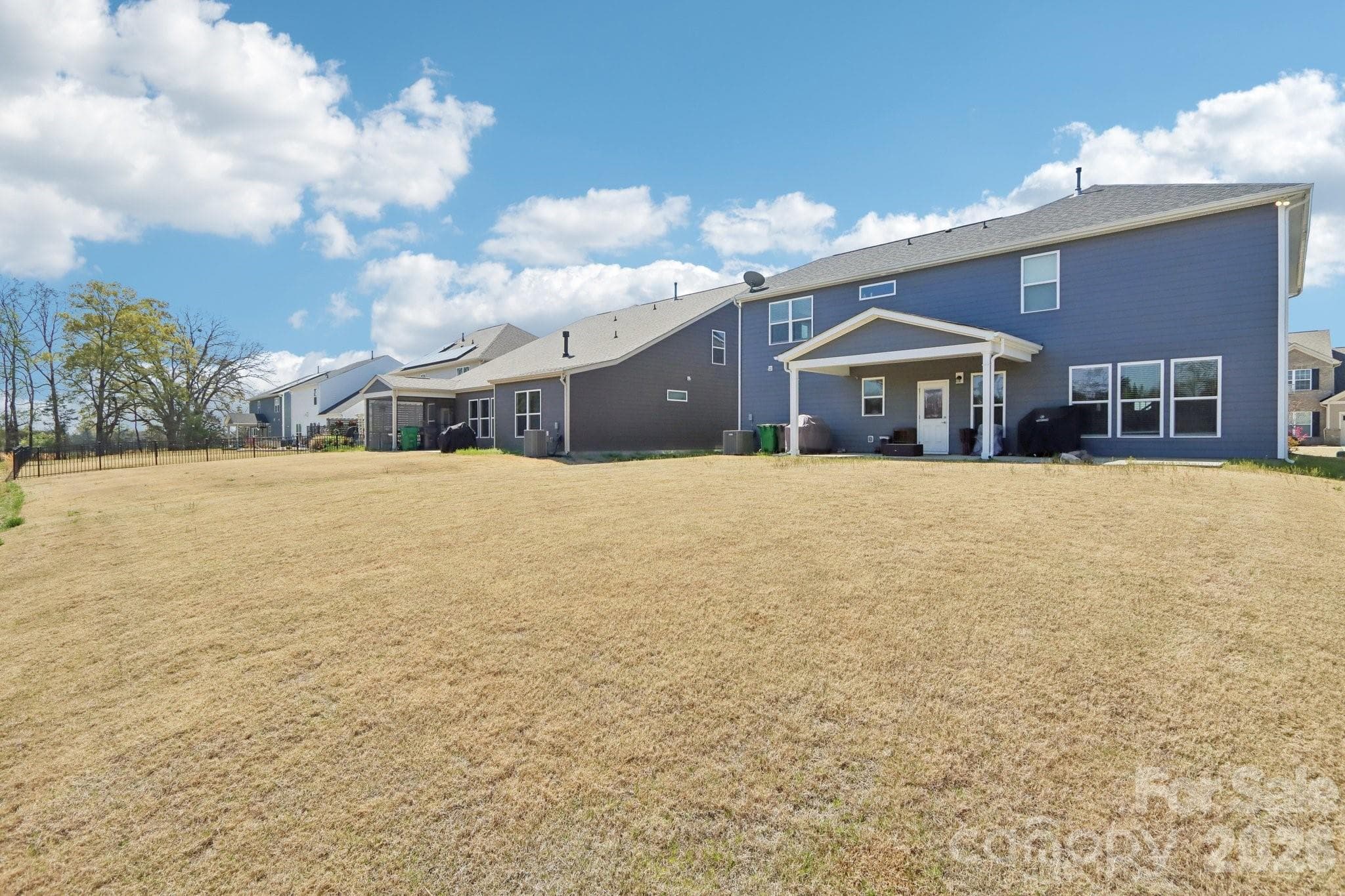 Single Family Residence at 13102 Petrel Place, Charlotte, photo 40 of 47