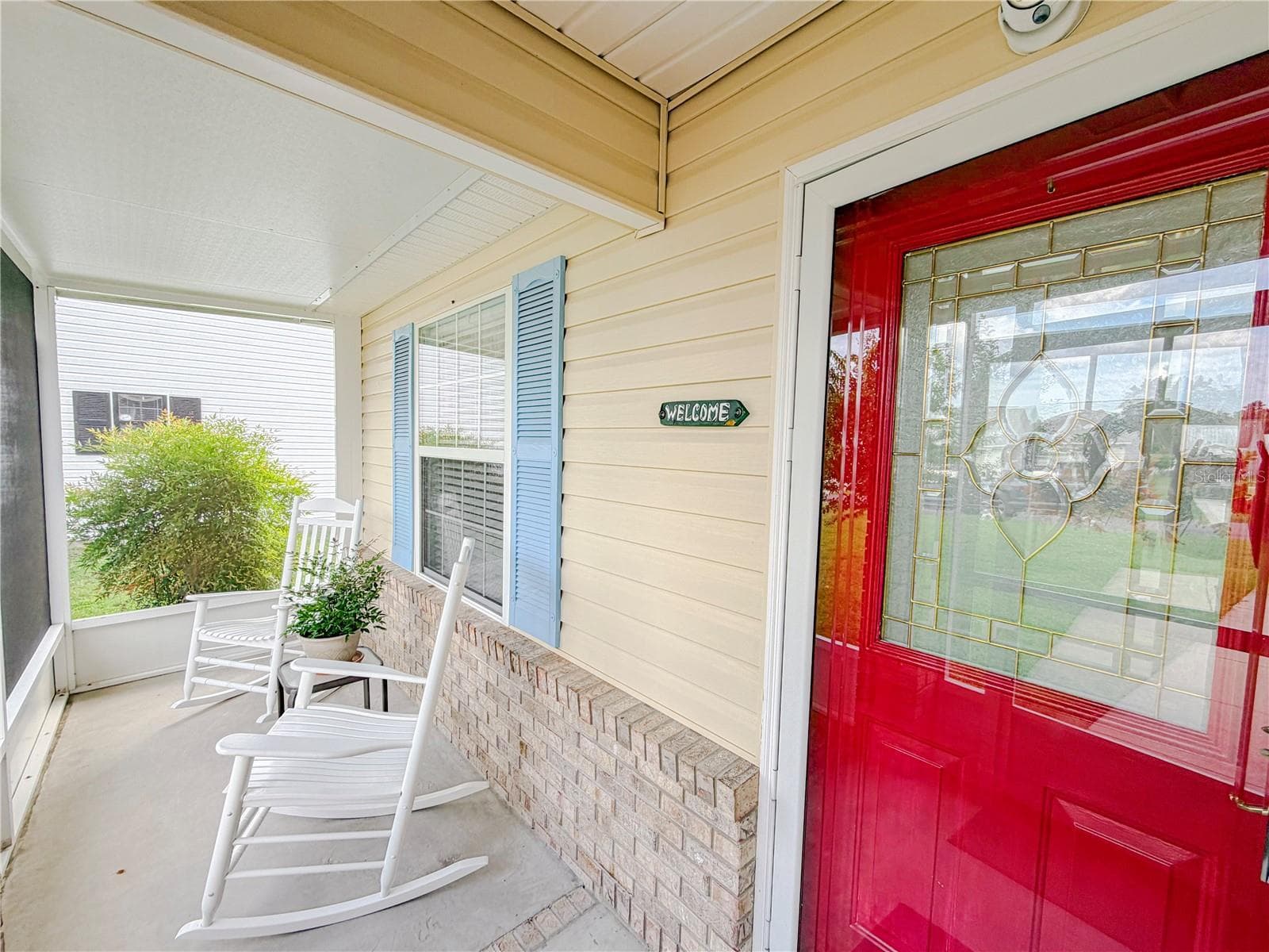 Single Family Residence at 437 SE ROSEWOOD CIR, LAKE CITY, photo 4 of 26