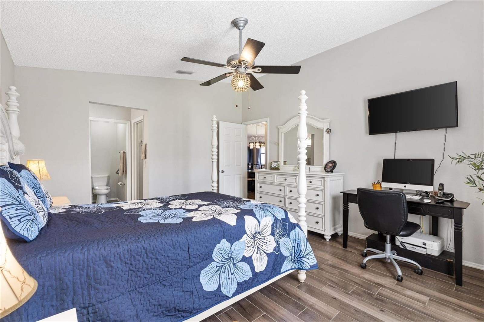 Villa at 2304 WHISPER ST, THE VILLAGES, photo 14 of 25