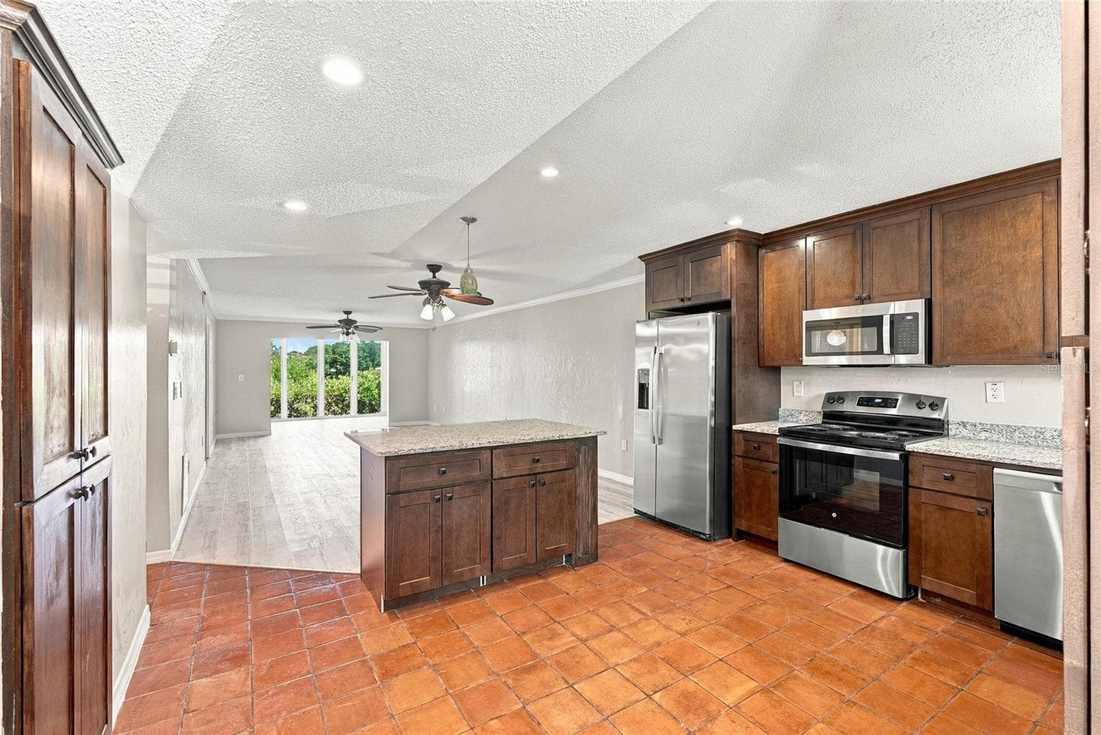 Condominium at 4601 CHANCELLOR ST NE #143, ST PETERSBURG, photo 5 of 36