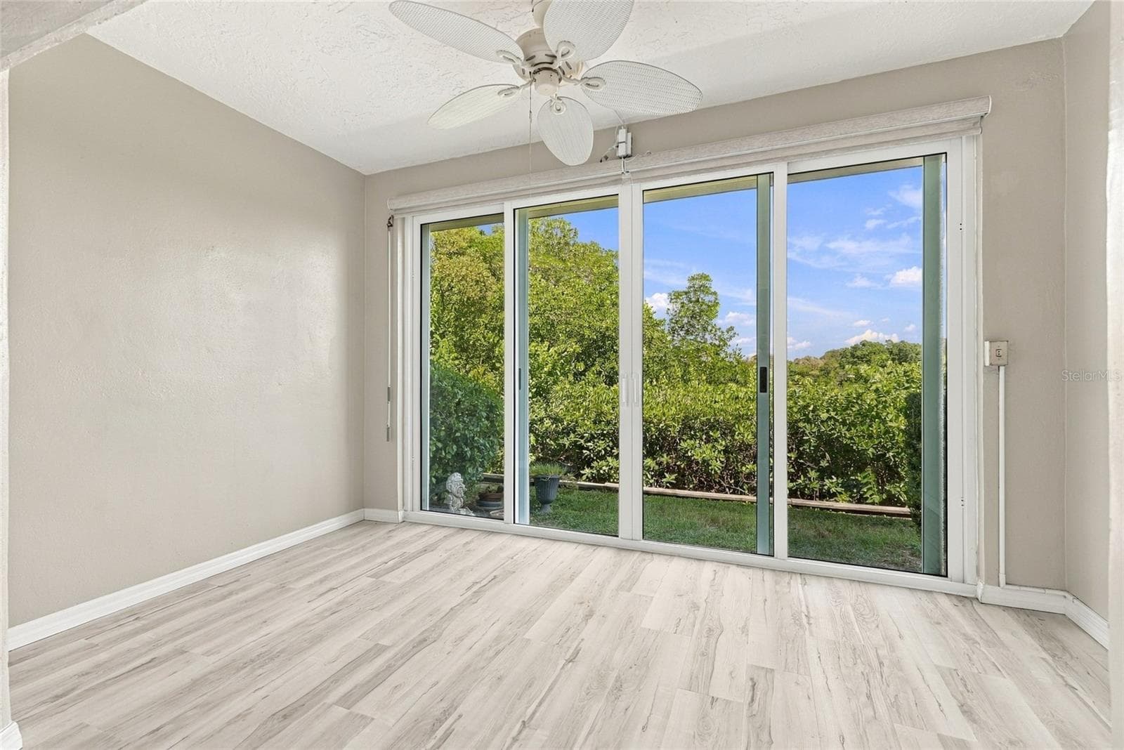 Condominium at 4601 CHANCELLOR ST NE #143, ST PETERSBURG, photo 11 of 36
