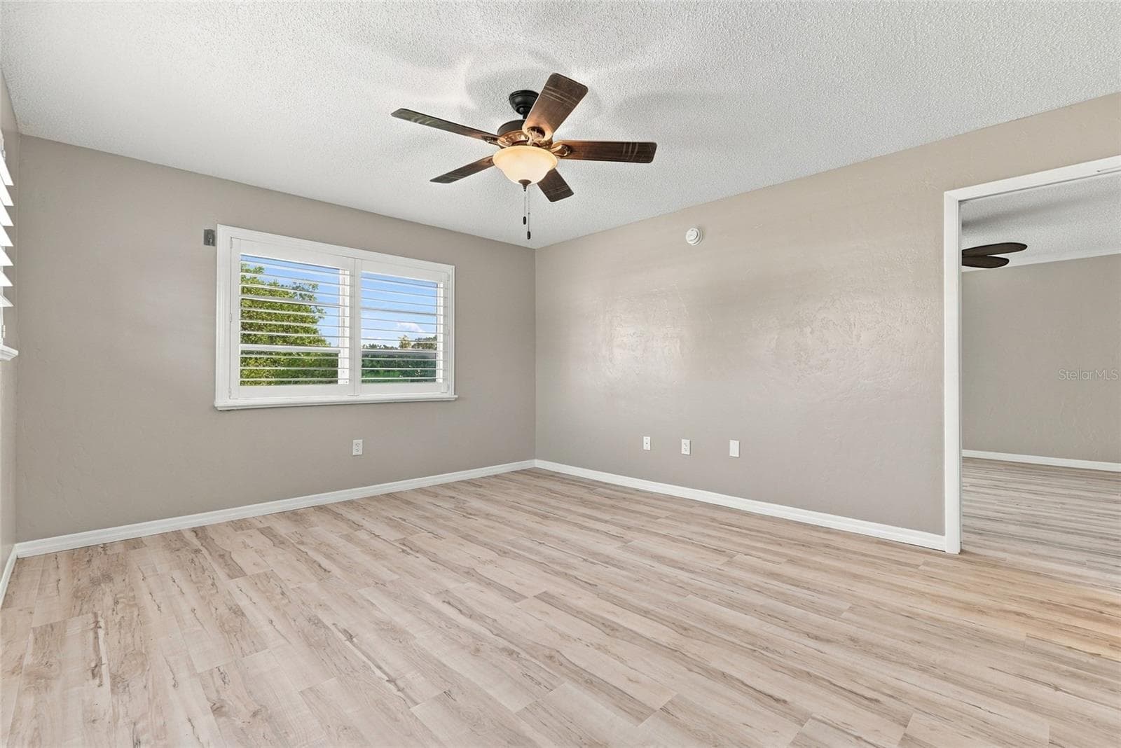 Condominium at 4601 CHANCELLOR ST NE #143, ST PETERSBURG, photo 16 of 36