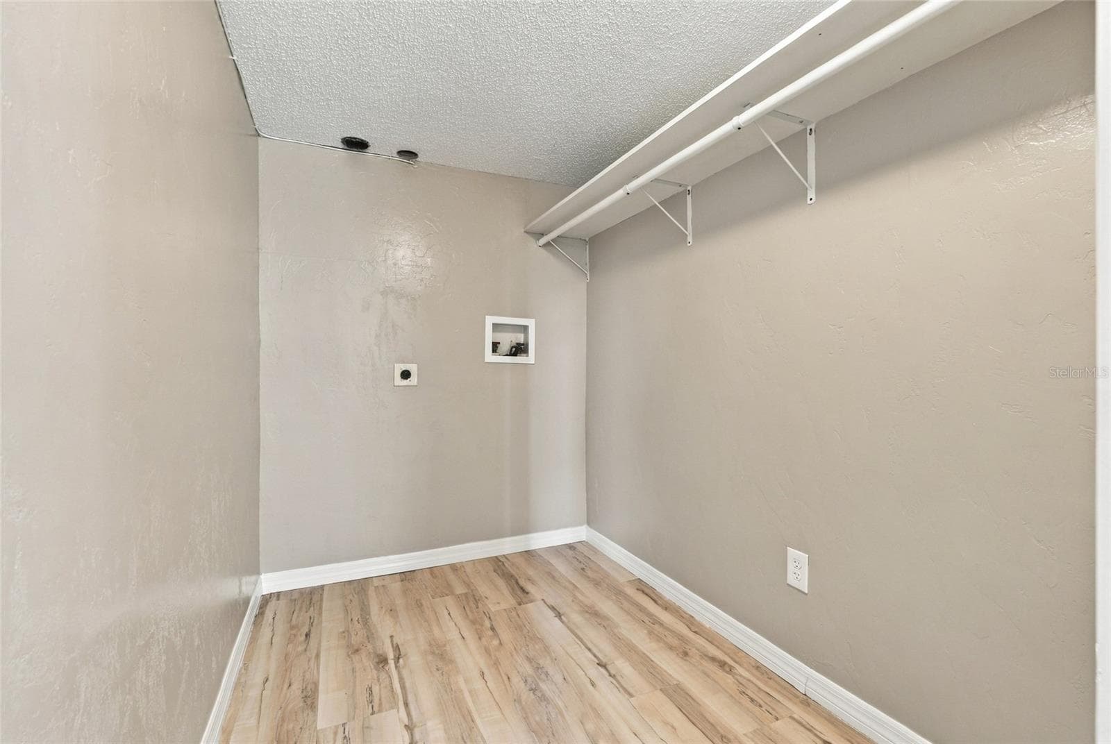 Condominium at 4601 CHANCELLOR ST NE #143, ST PETERSBURG, photo 18 of 36